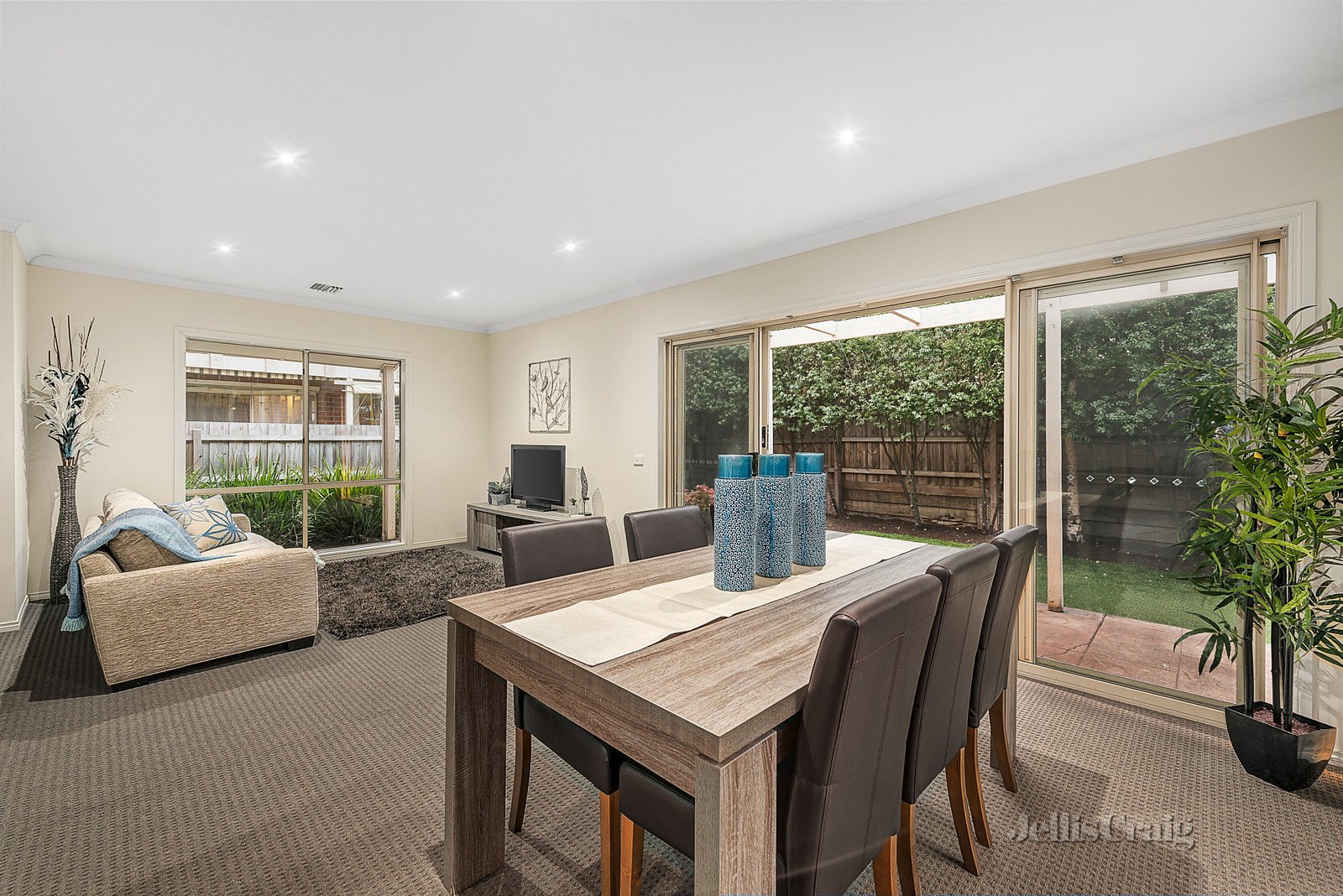 5 Autumn Grove, Mitcham image 9