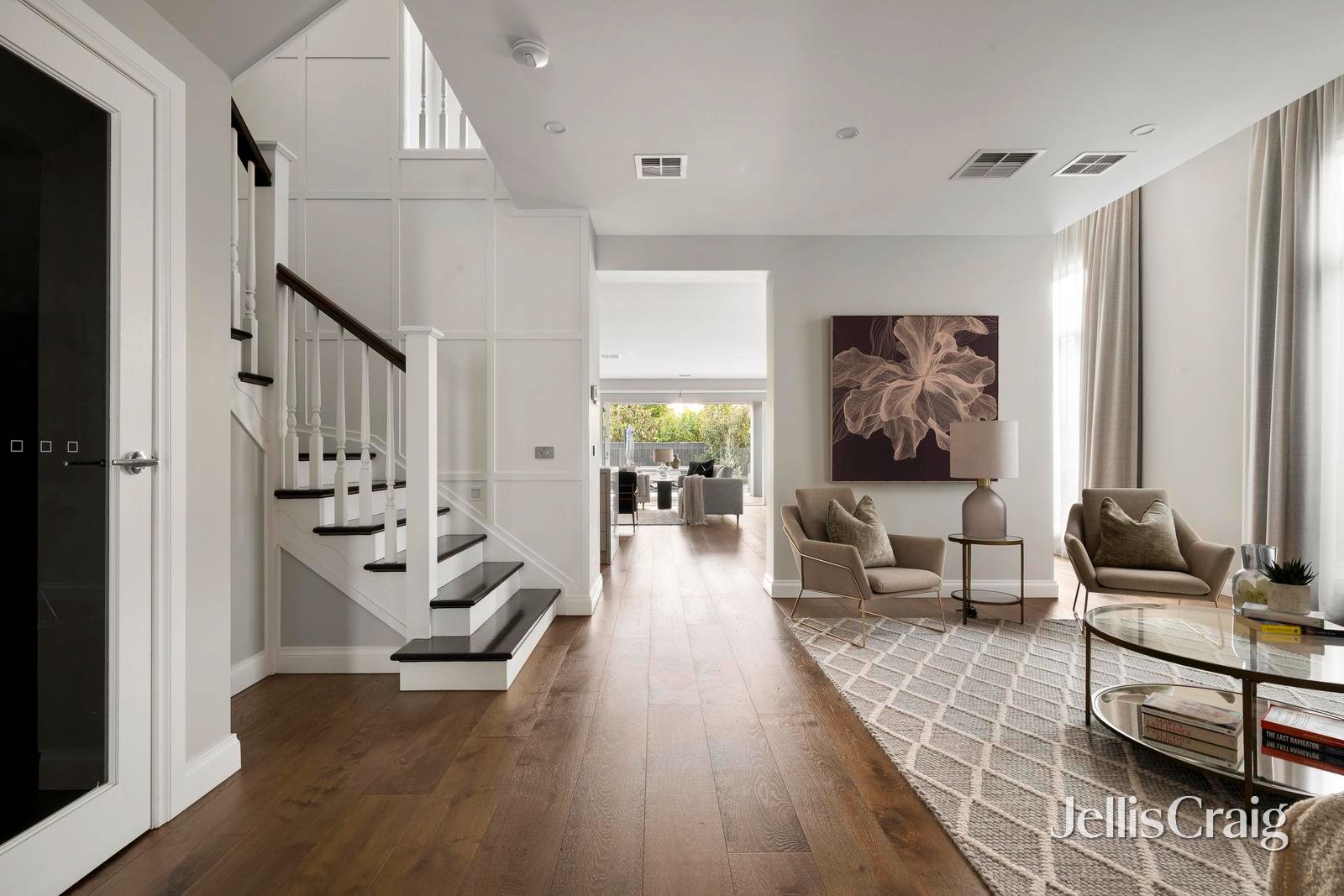 5 Avondale Street, Hampton image 4