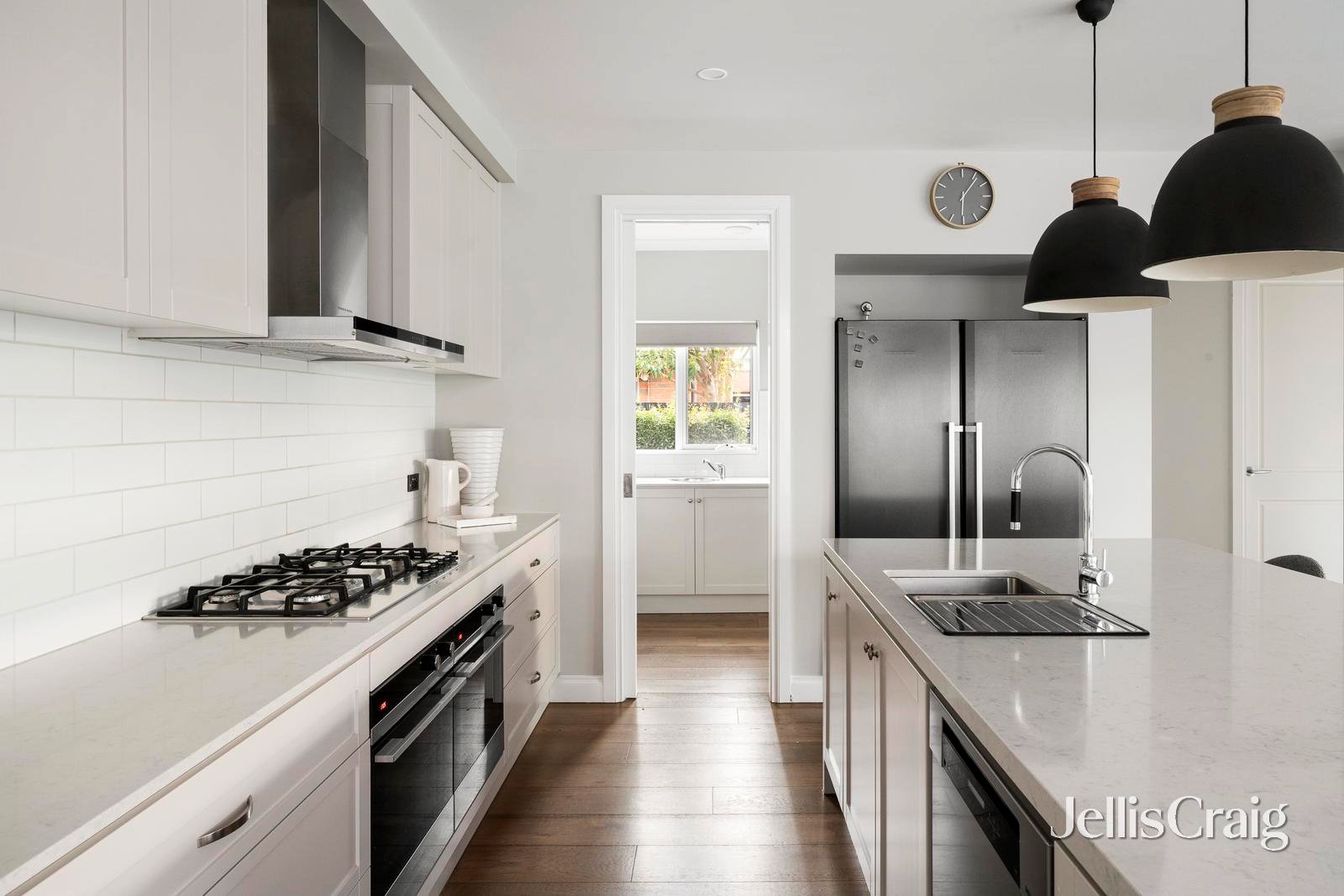 5 Avondale Street, Hampton image 6