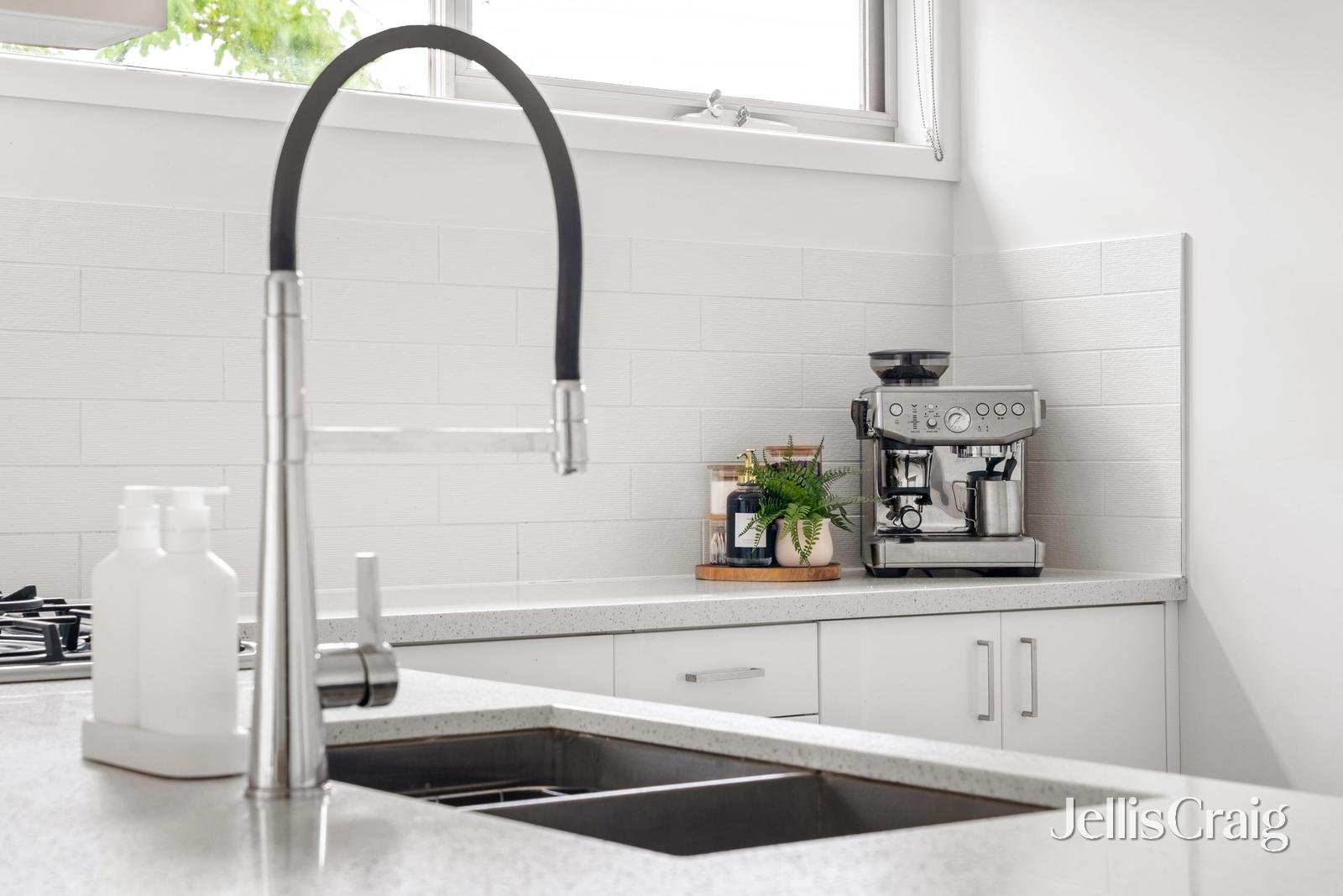 5 Ayr Court, Briar&nbsp;Hill image 8