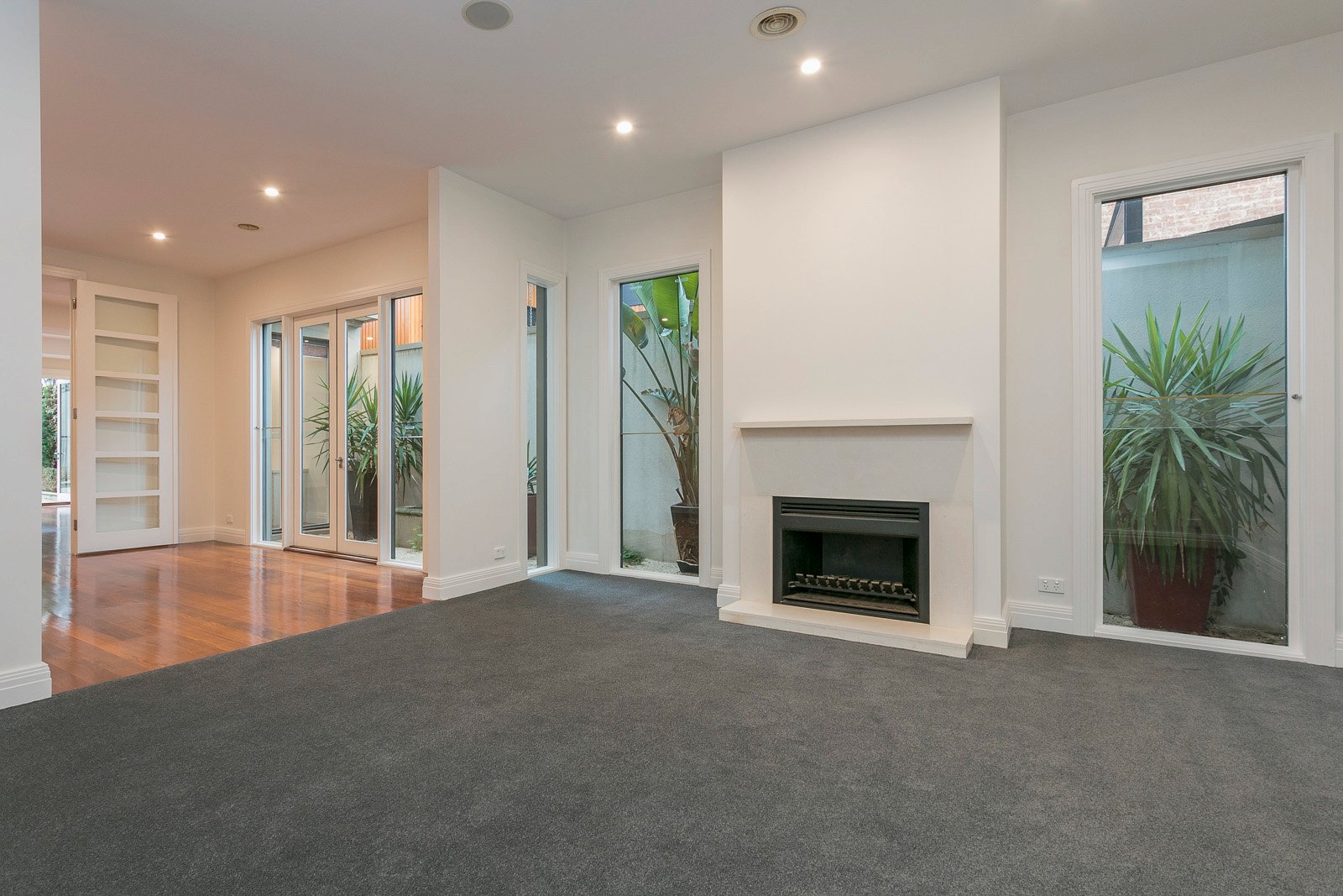 Property Gallery Thumbnail 2