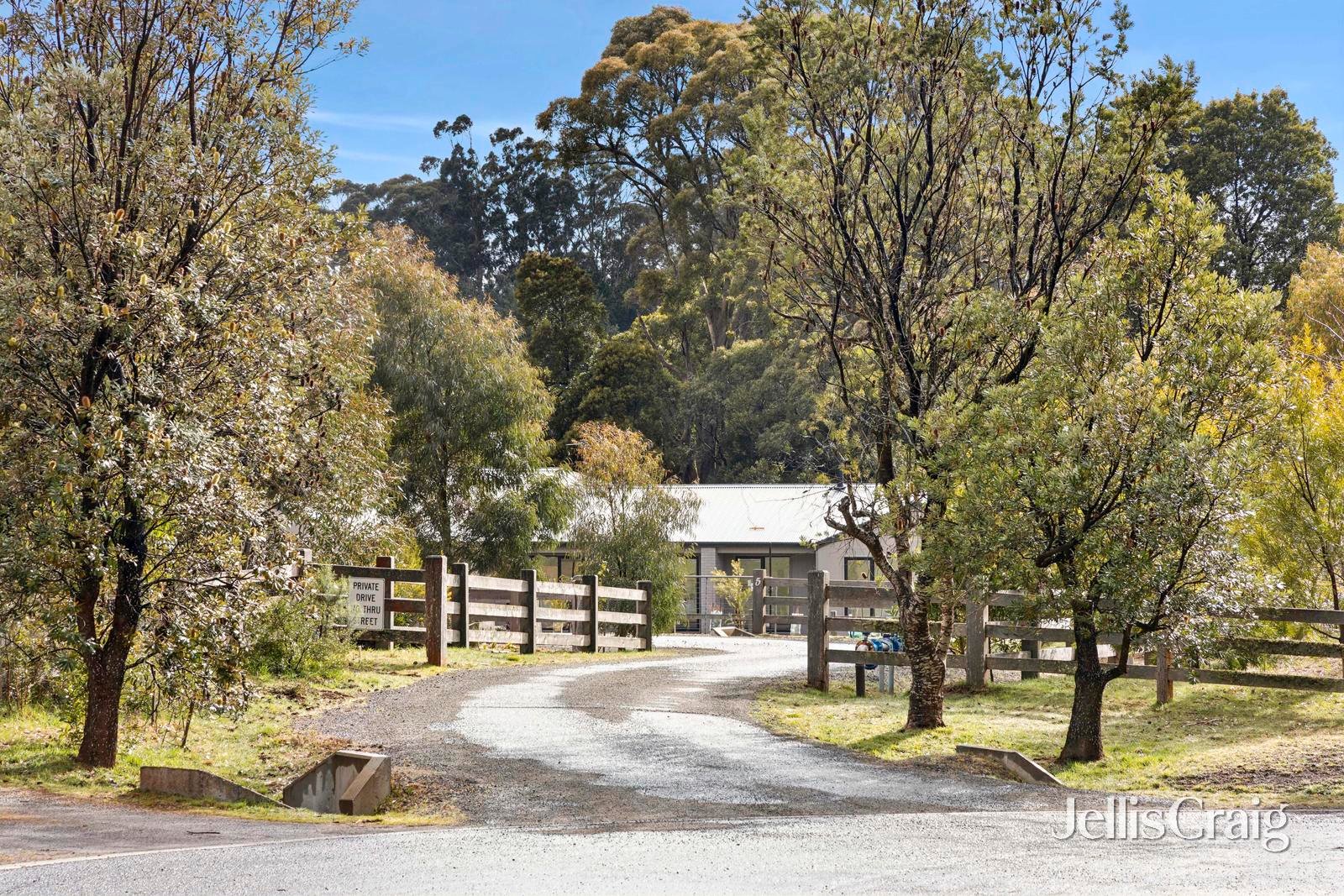 5 Banksia Place, Trentham image 5