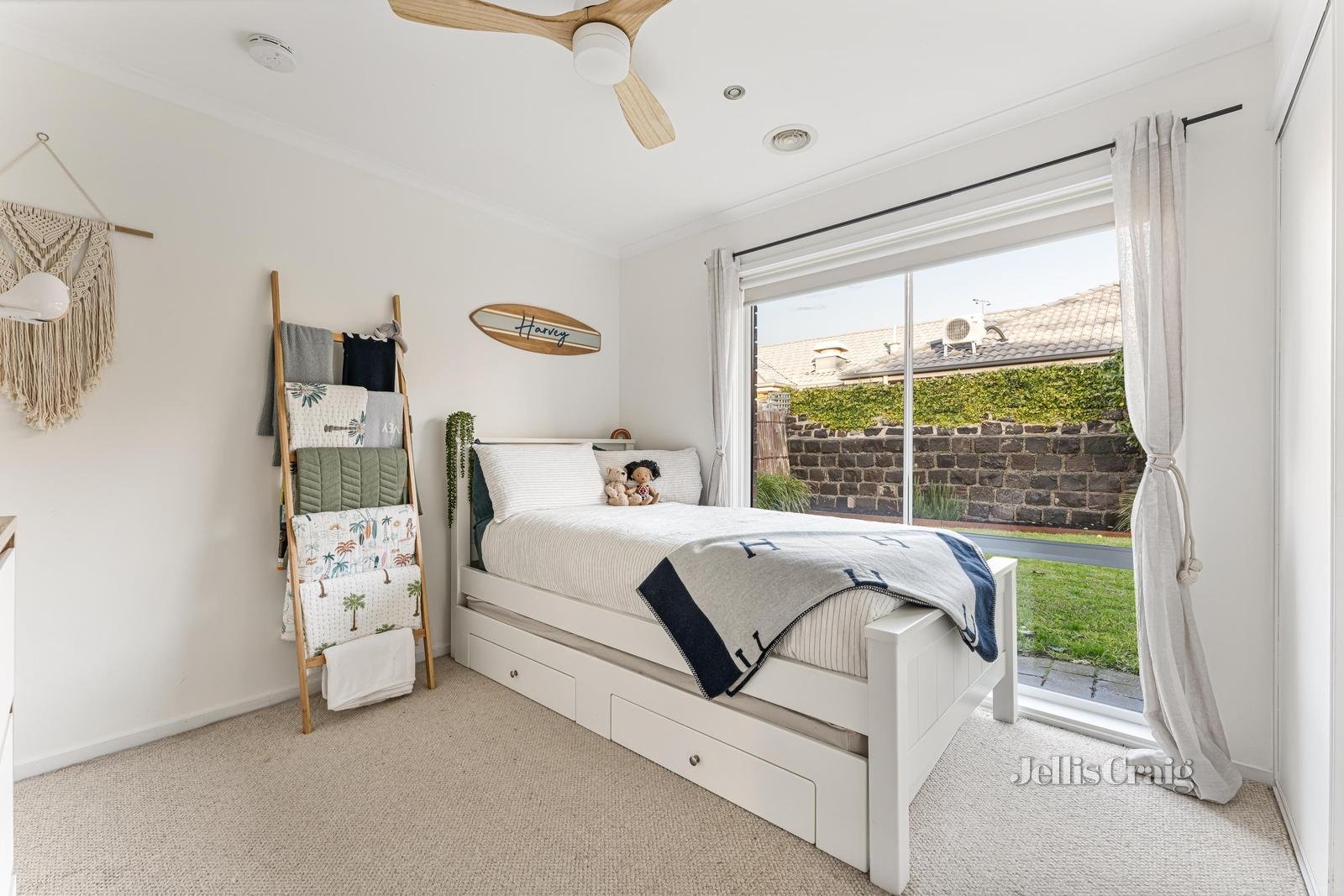 5 Beardsworth Avenue, Chelsea image 10