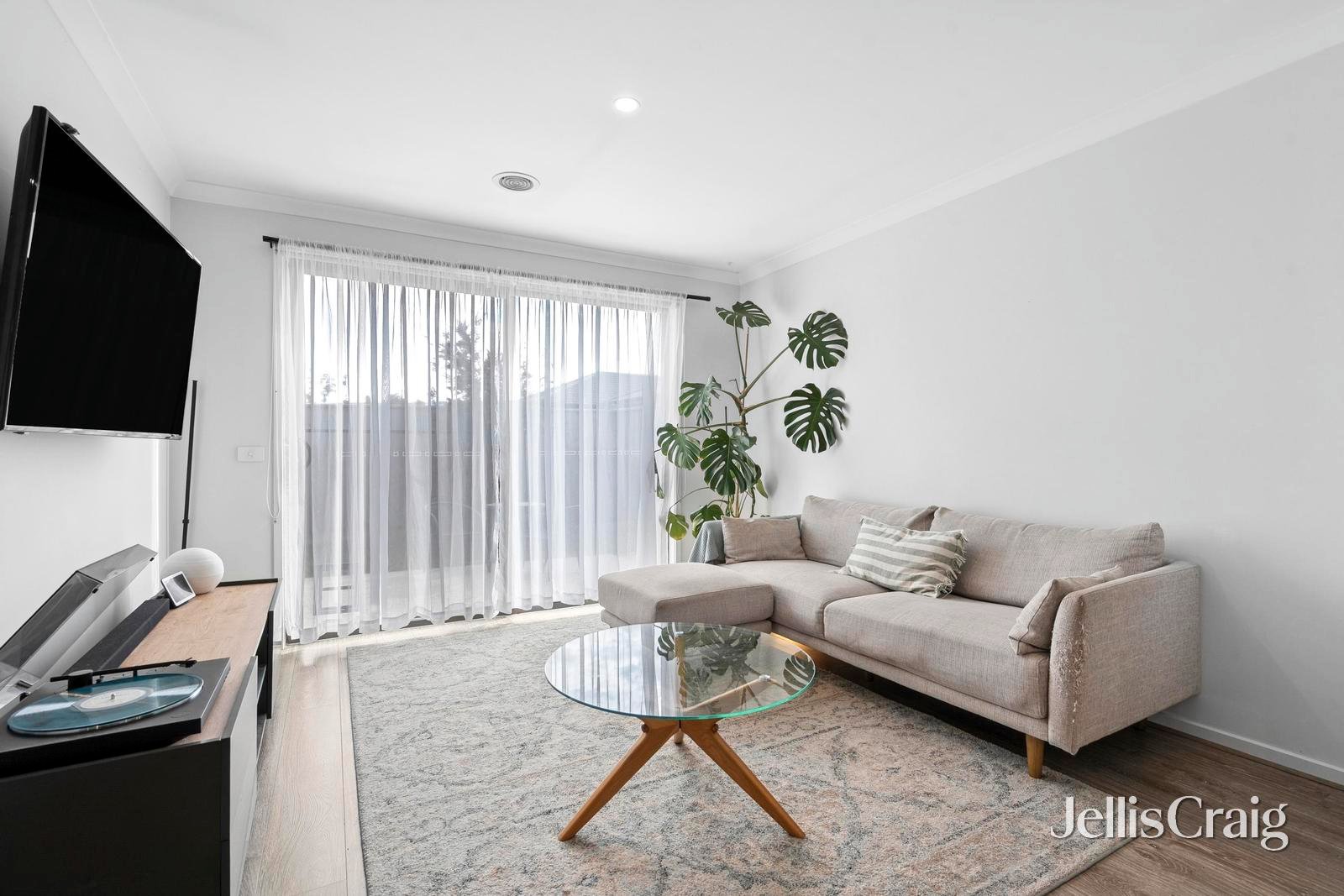 5 Beaumont Avenue, Charlemont image 3