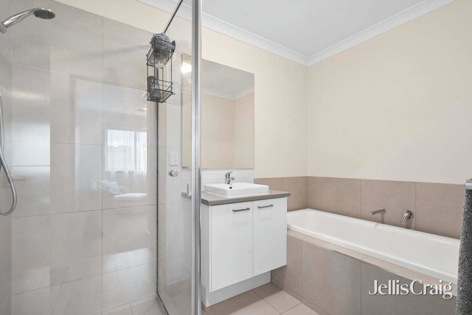 5 Beaumont Avenue, Charlemont image 5