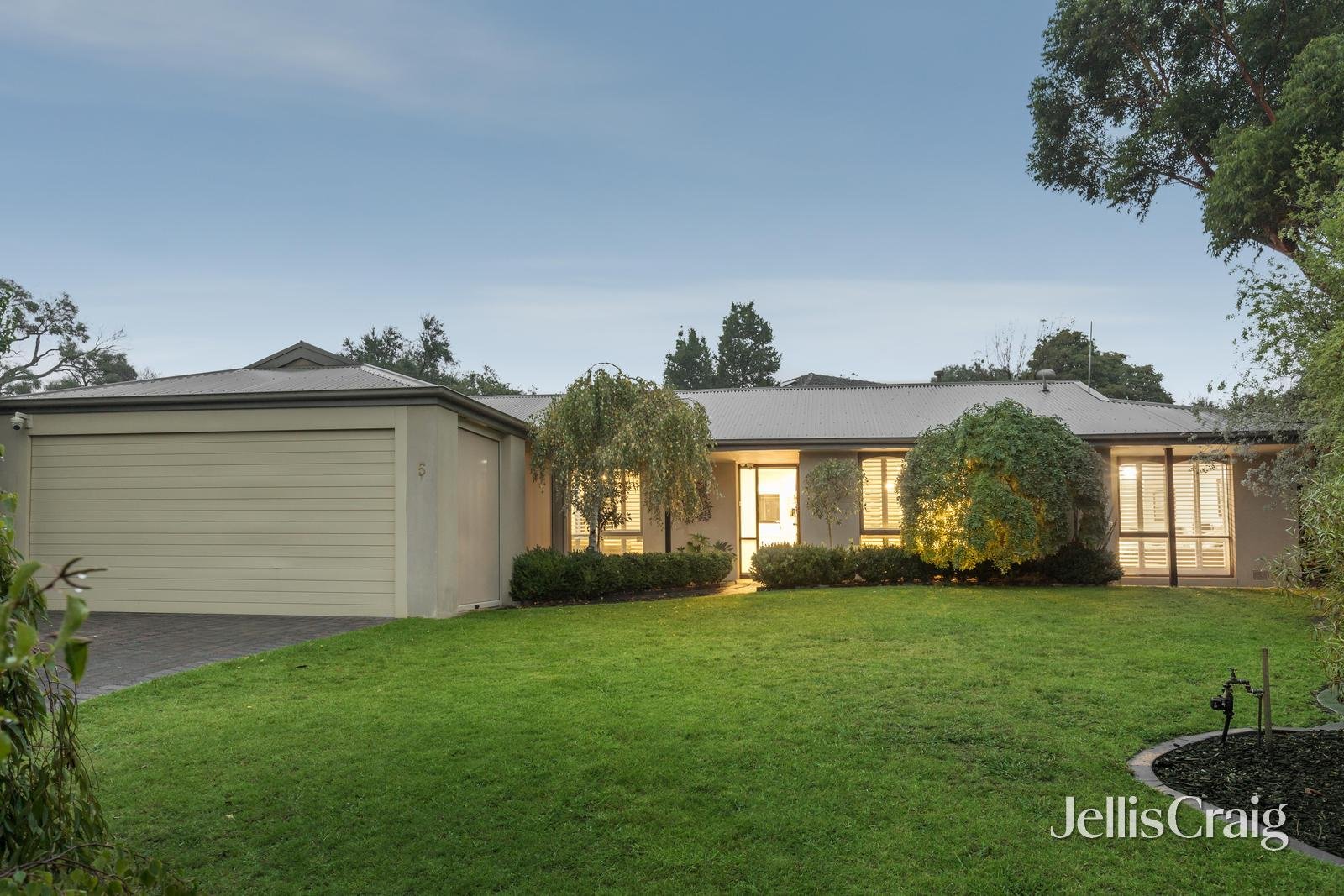 5 Beech Court, Greensborough image 1
