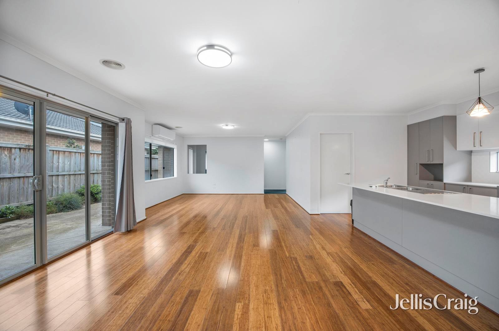 5 Bellington Drive, Alfredton image 4