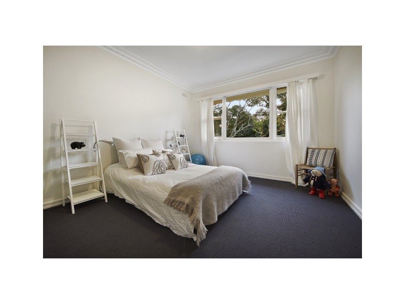 5 Bent Street, Elsternwick image 7
