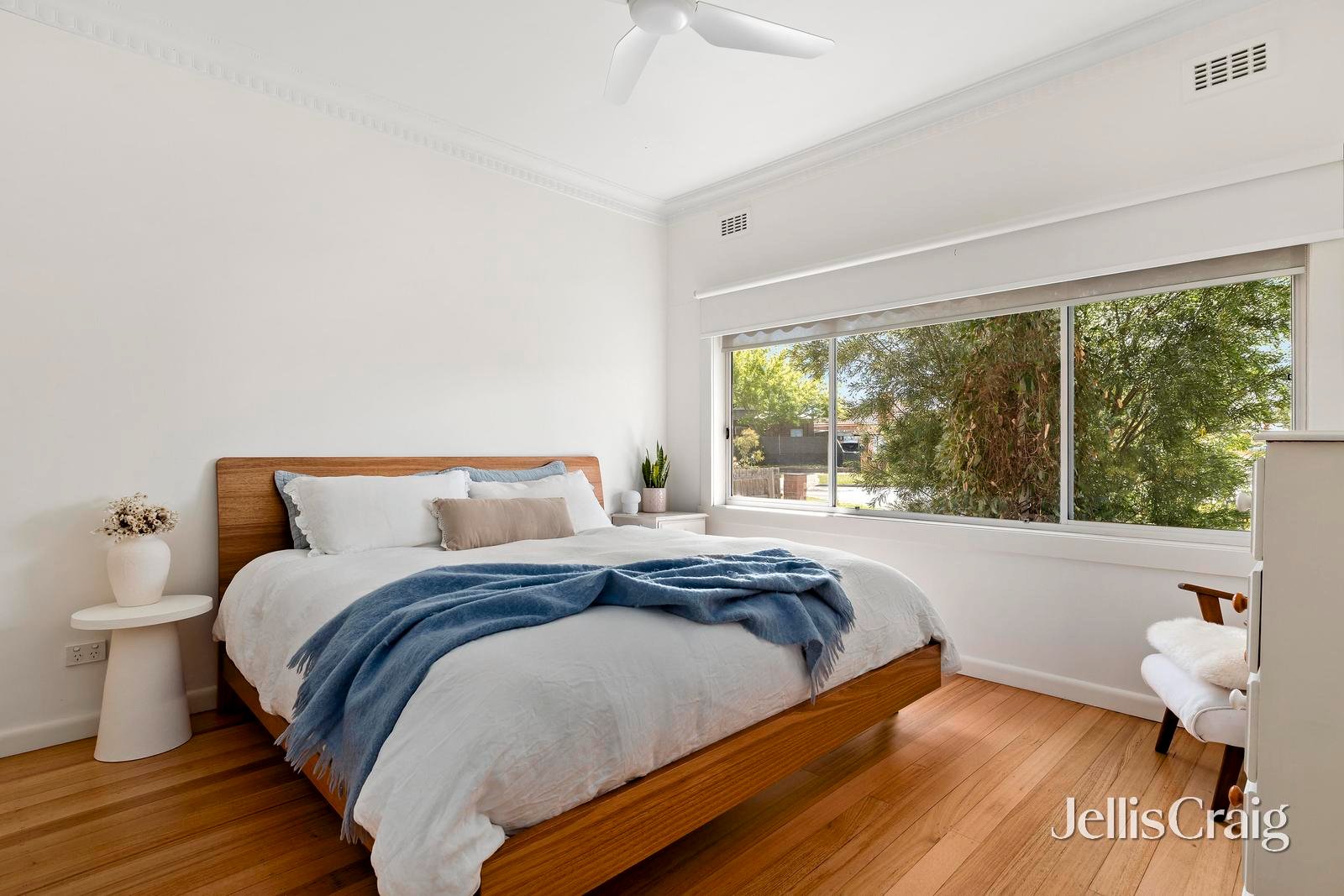 5 Berembong Drive, Keilor East image 6