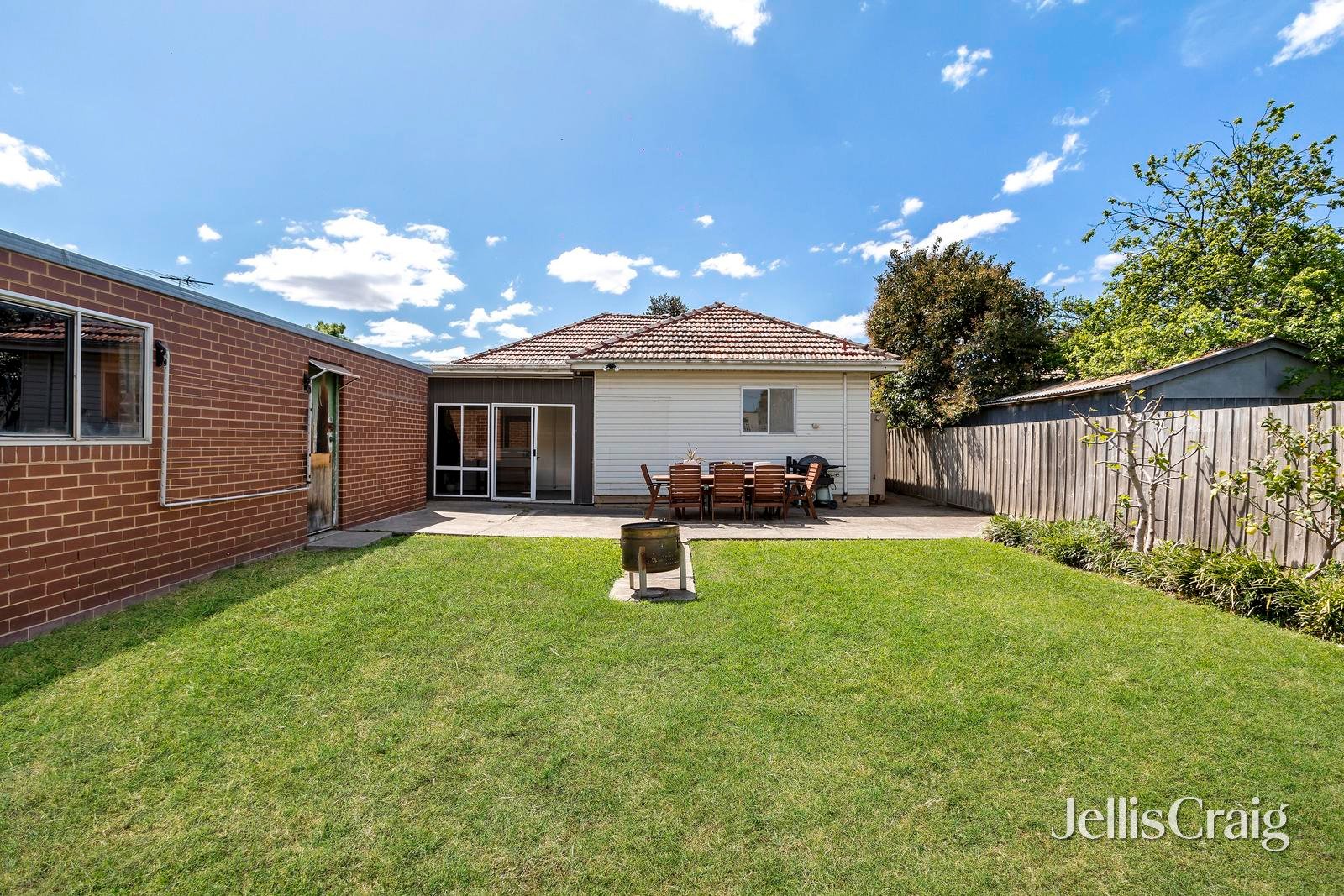 5 Berembong Drive, Keilor East image 9