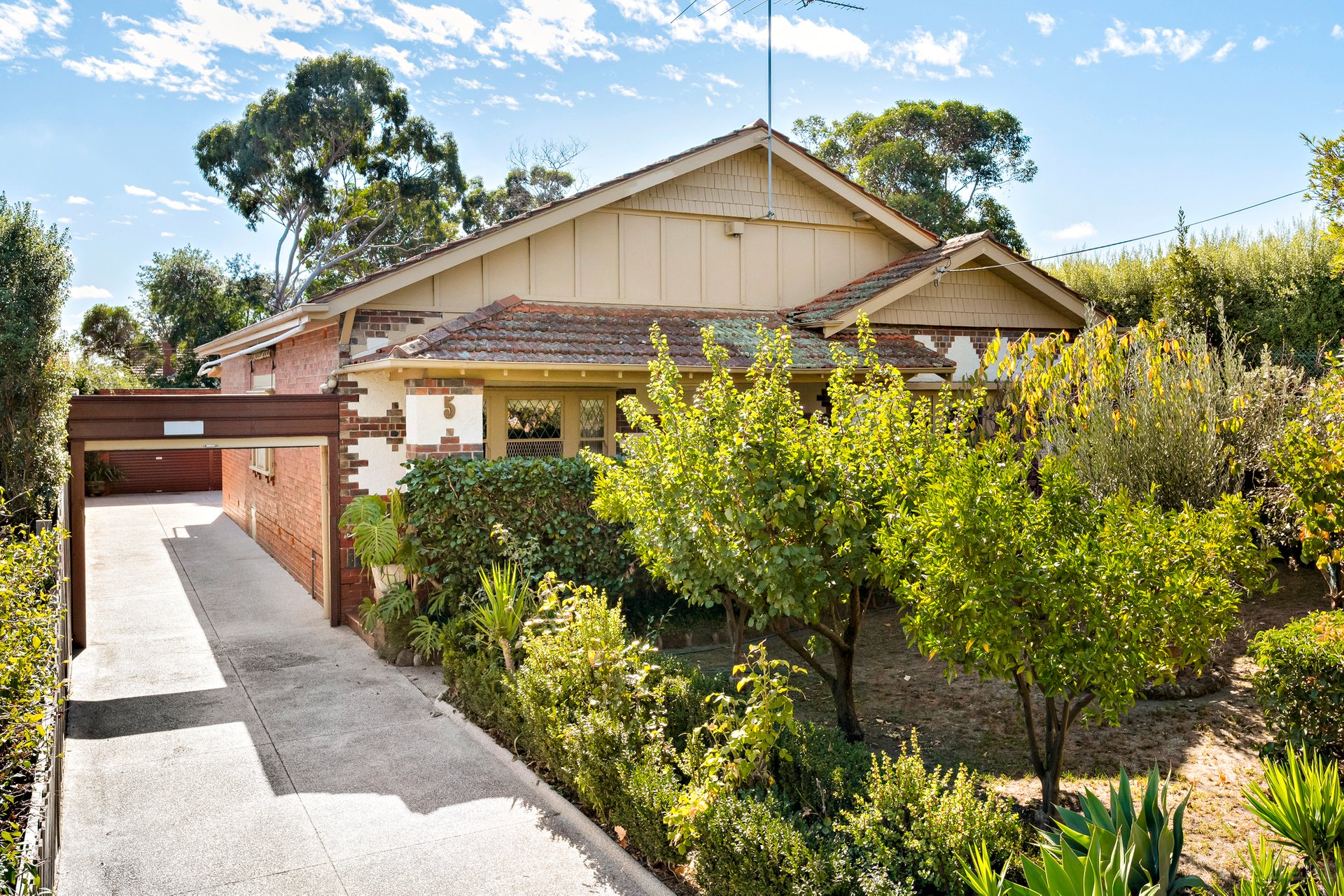 Property Gallery - Main Image