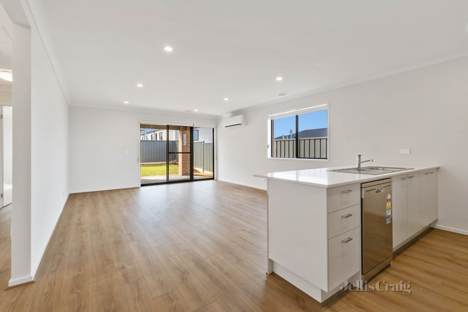 5 Betteridge Street, Lucas image 3