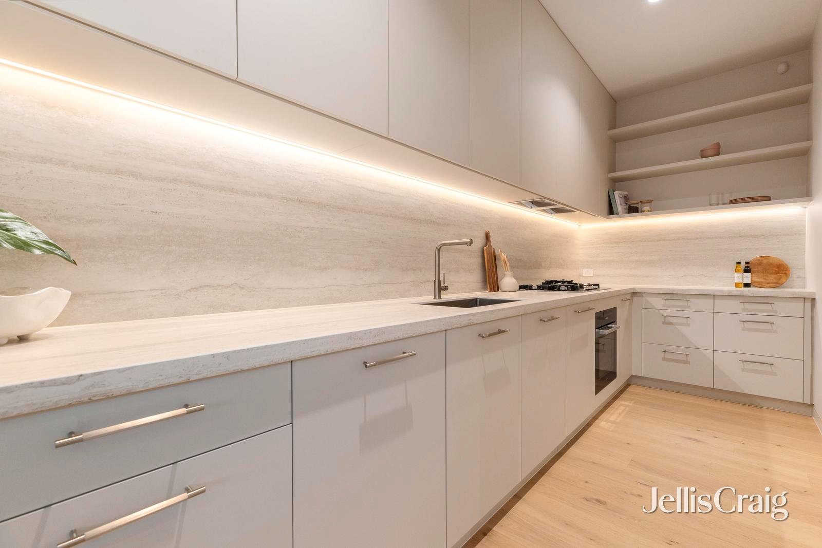 5 Beverley Grove, Mount&nbsp;Waverley image 9