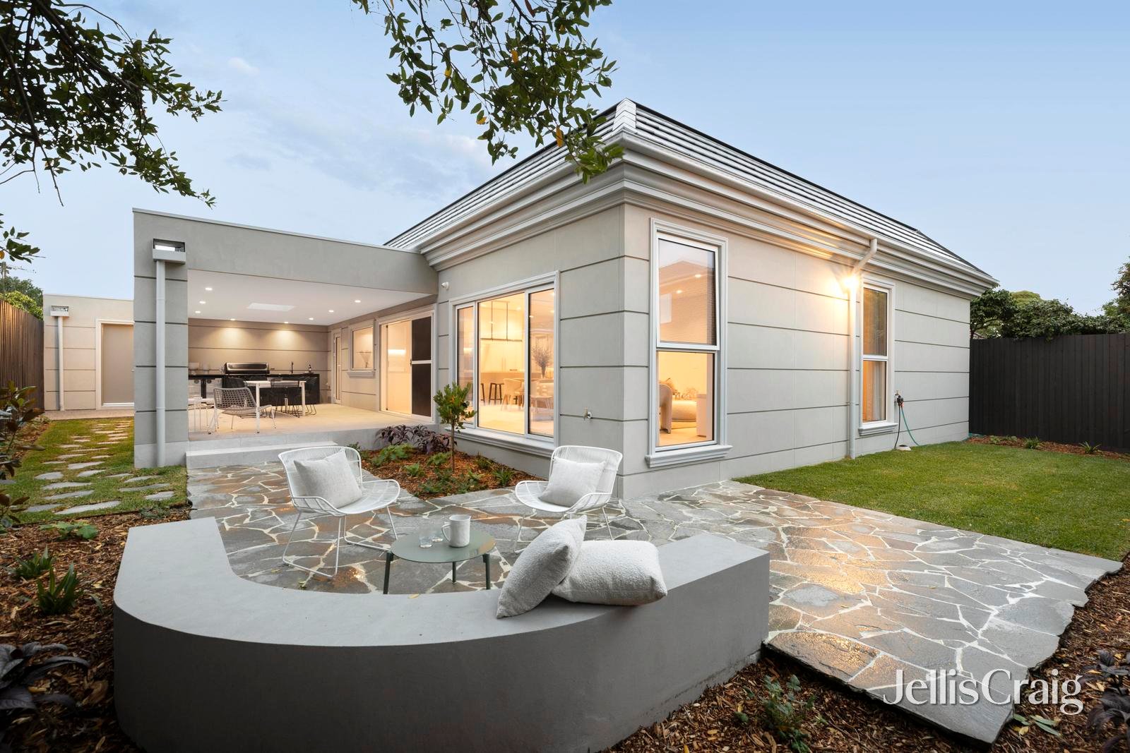 5 Beverley Grove, Mount&nbsp;Waverley image 17