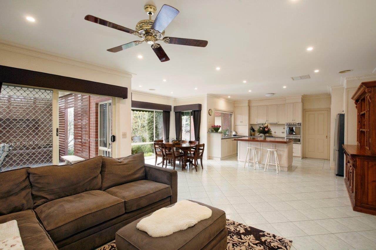 Property Gallery Thumbnail 2