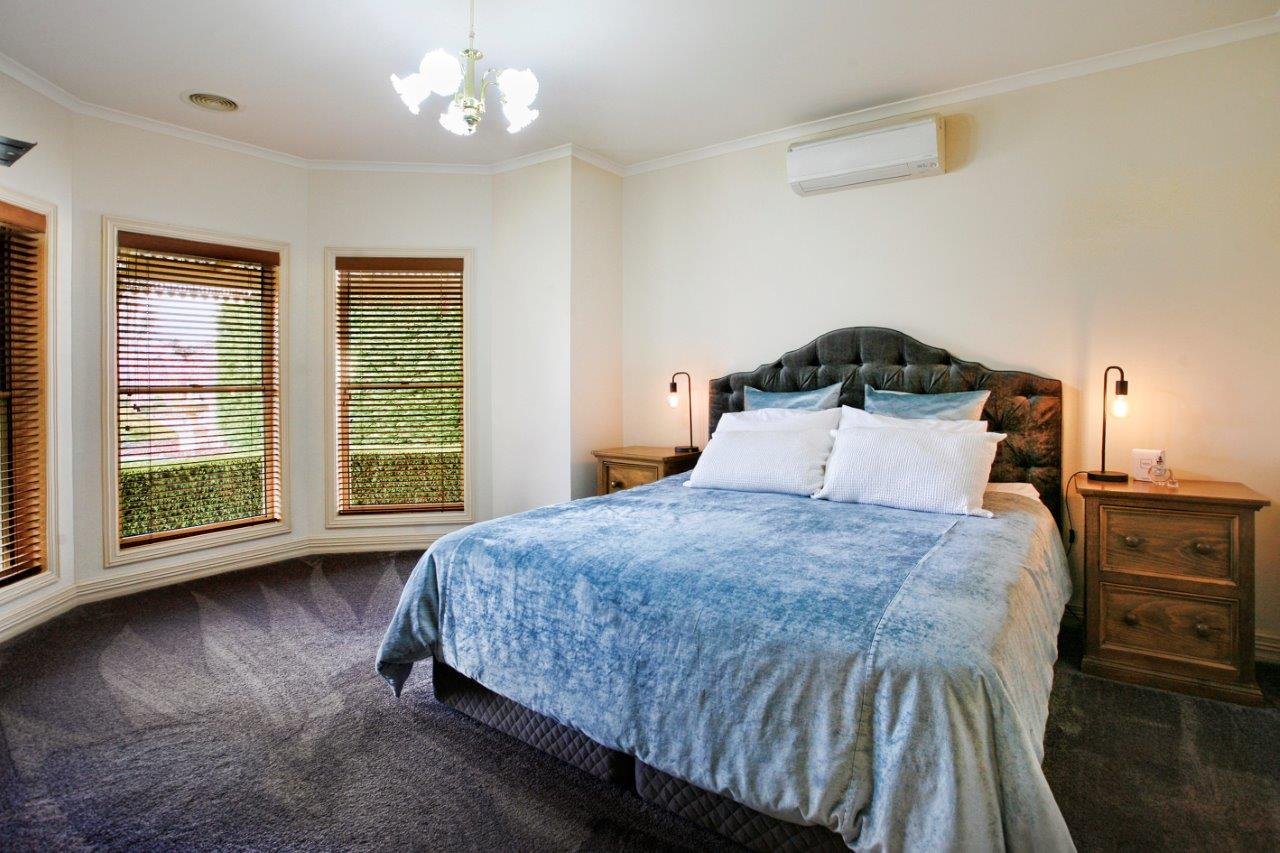 Property Gallery Thumbnail 5