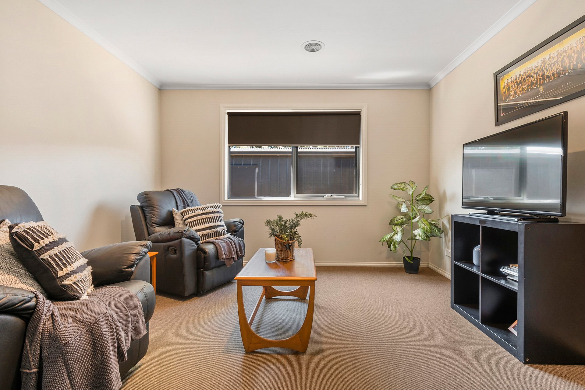 Property Gallery Thumbnail 12