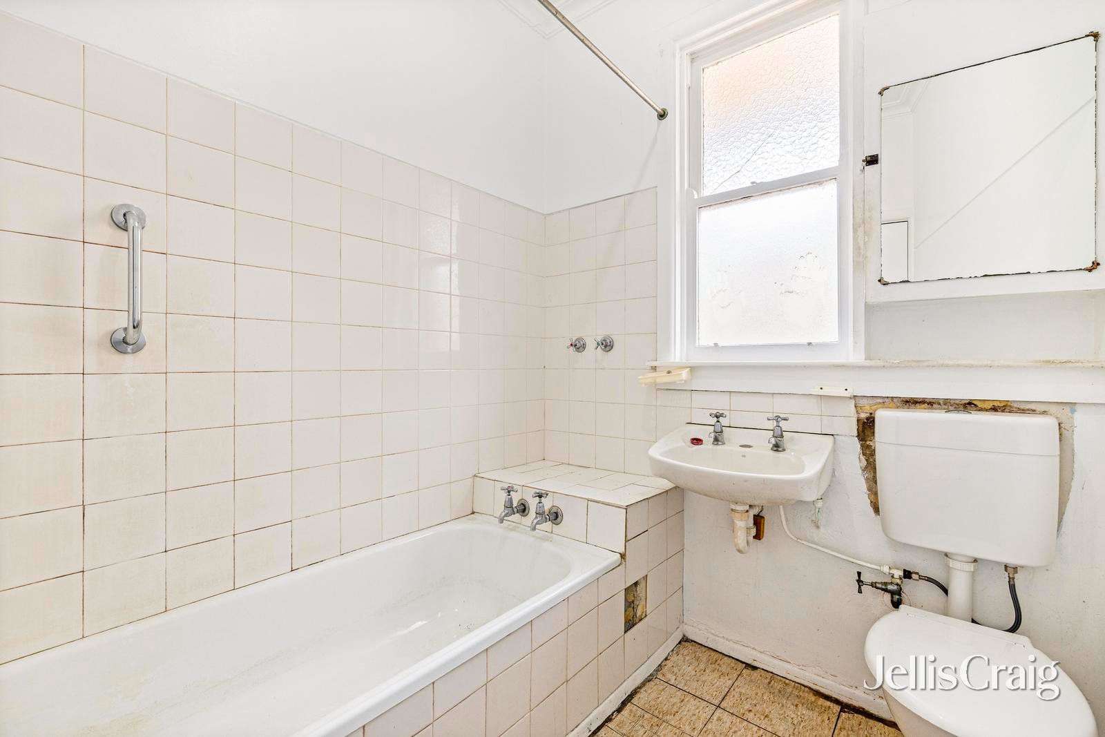 5 Brand Street, Hampton image 10