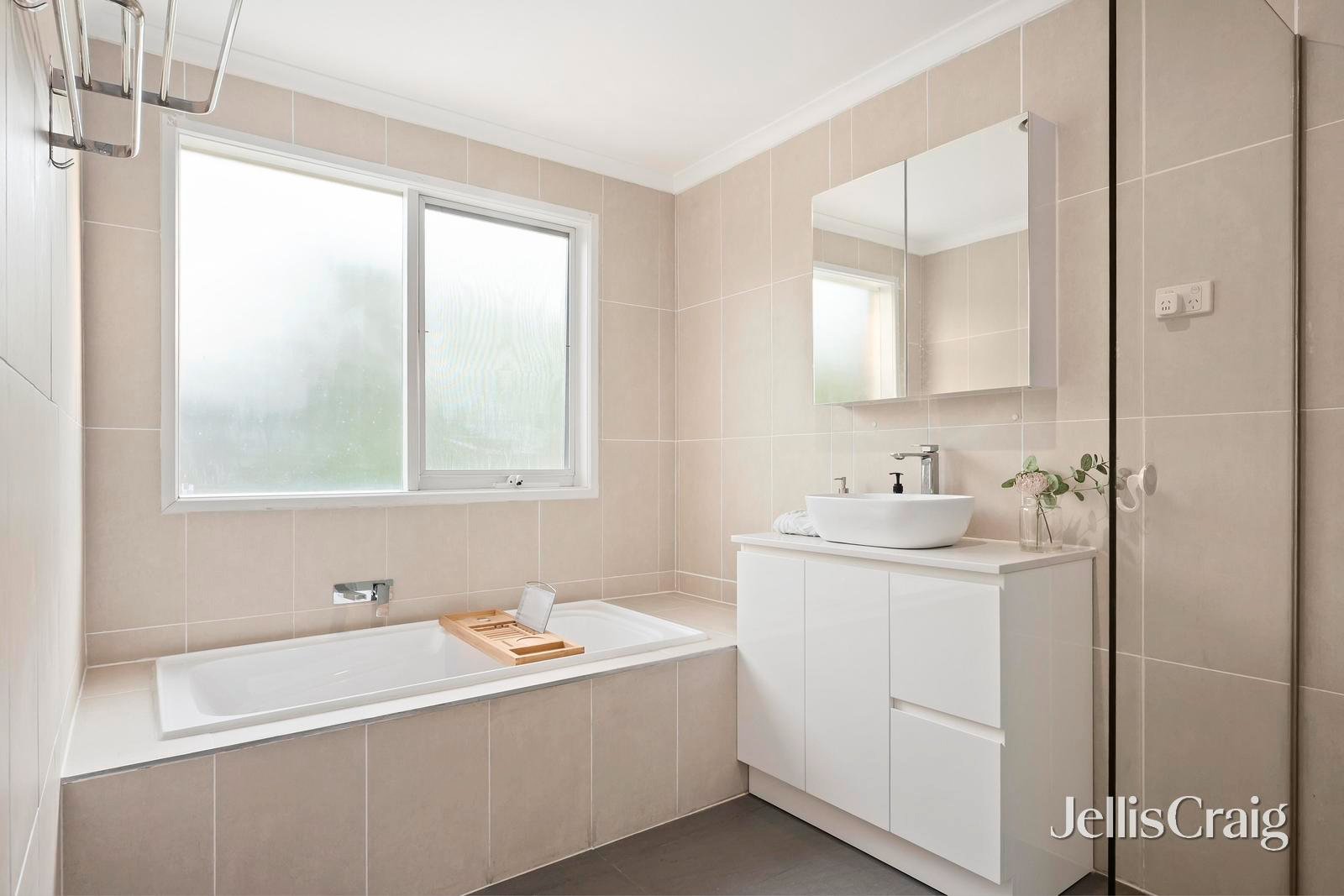 5 Bray Court, Templestowe image 11