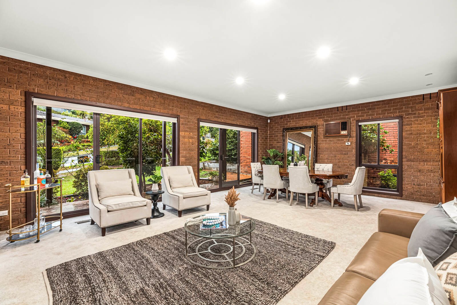 Property Gallery Thumbnail 2