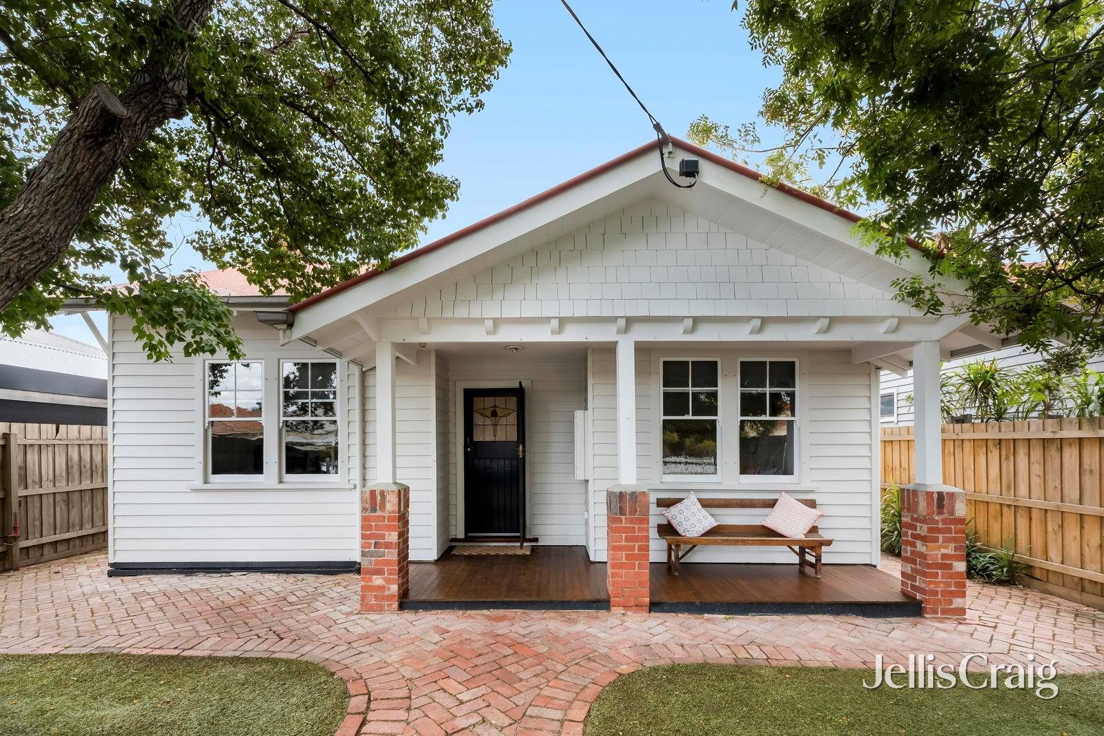 5 Brown Street, Newport image 1