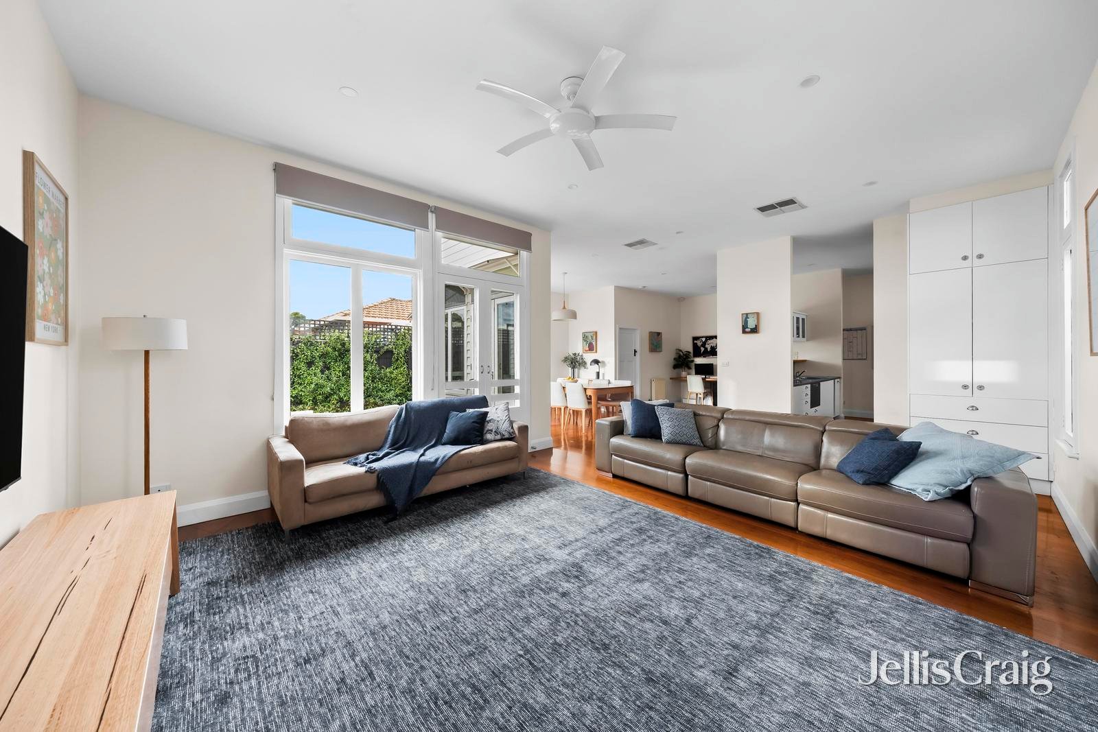 5 Brown Street, Newport image 2