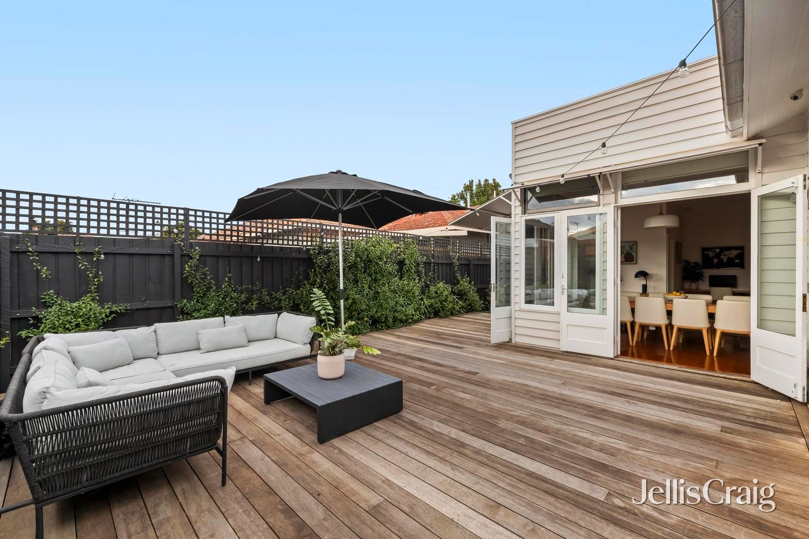 5 Brown Street, Newport image 6