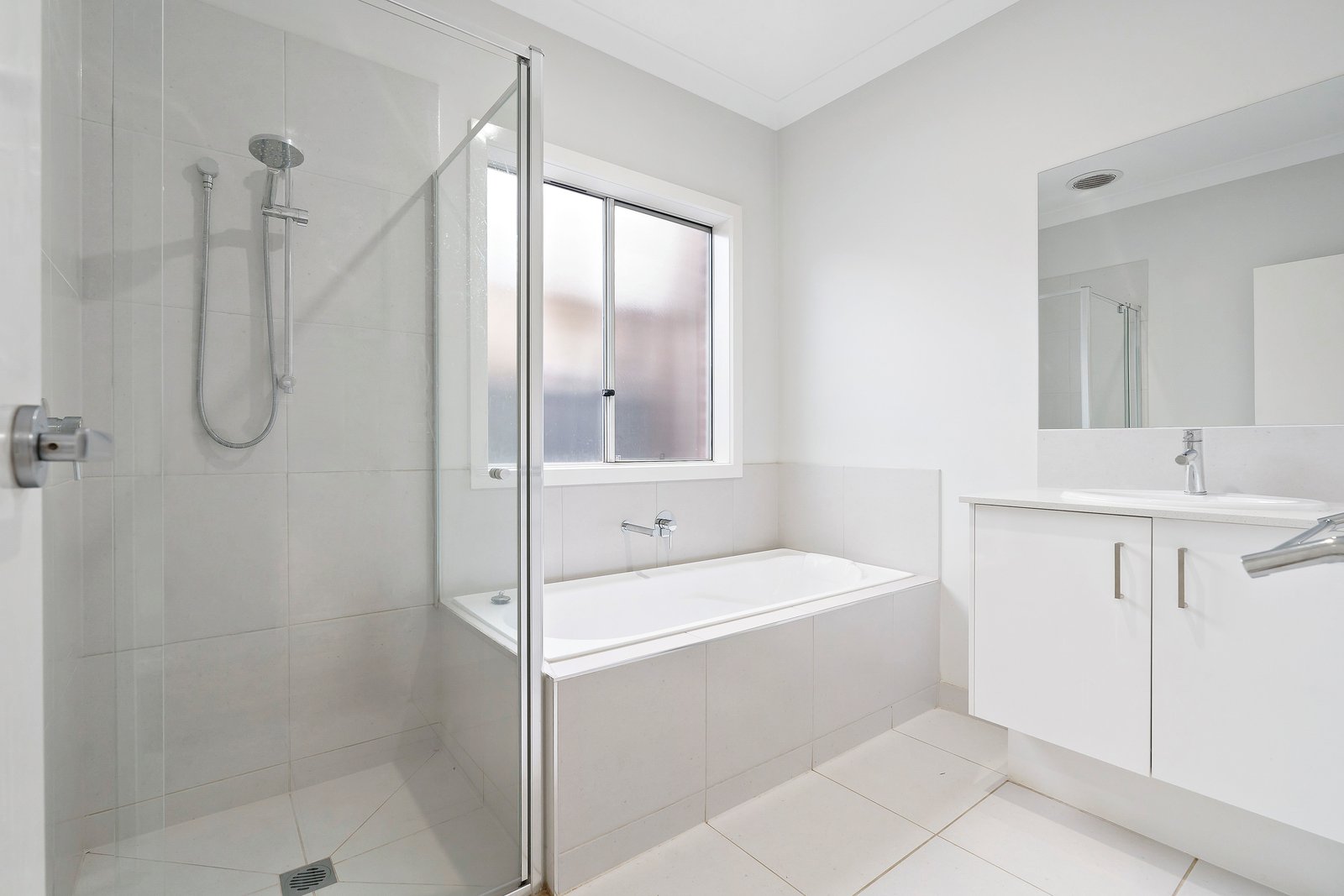 Property Gallery Thumbnail 5