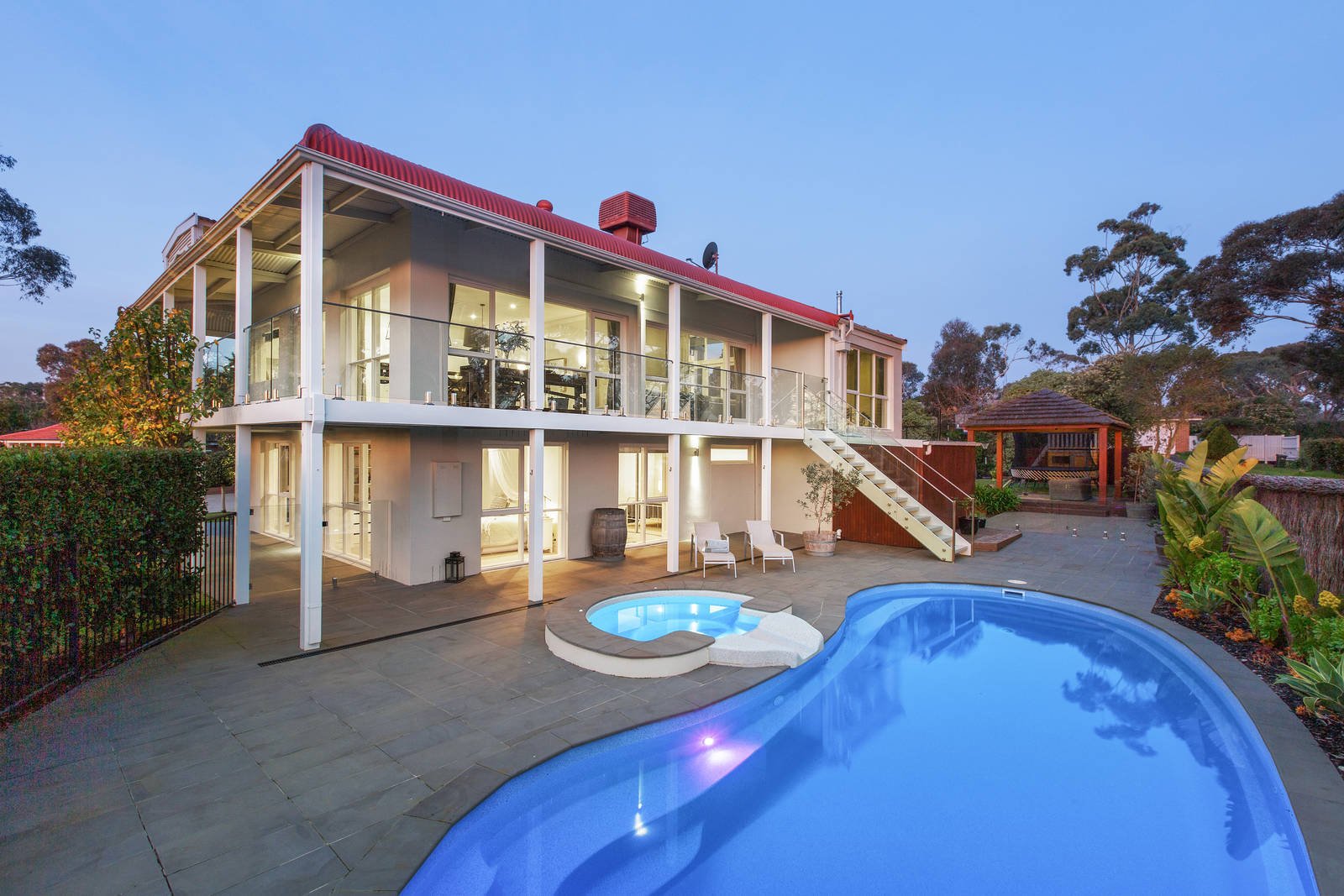 Property Gallery Thumbnail 2