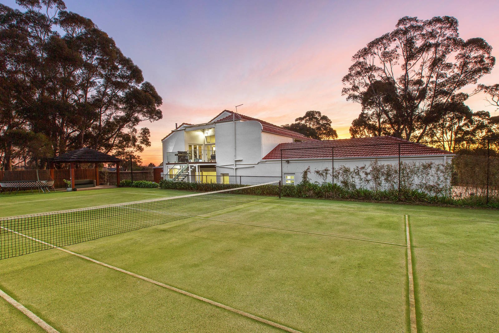 Property Gallery Thumbnail 11