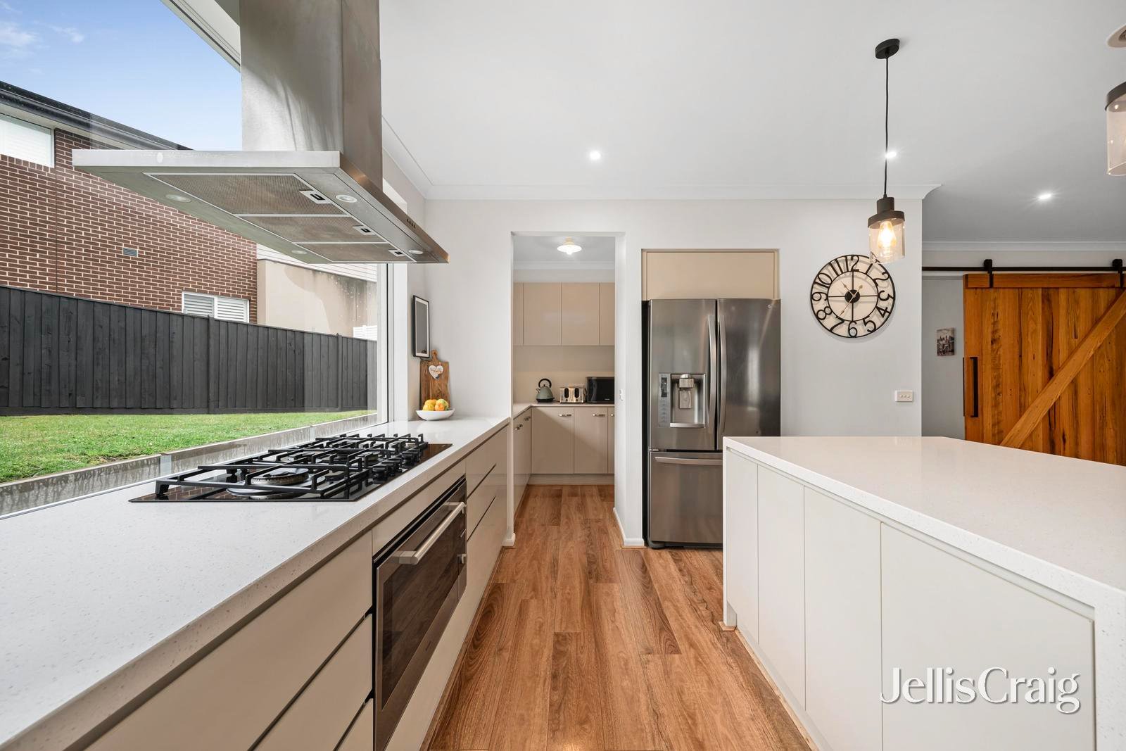 5 Capra Drive, Mooroolbark image 8