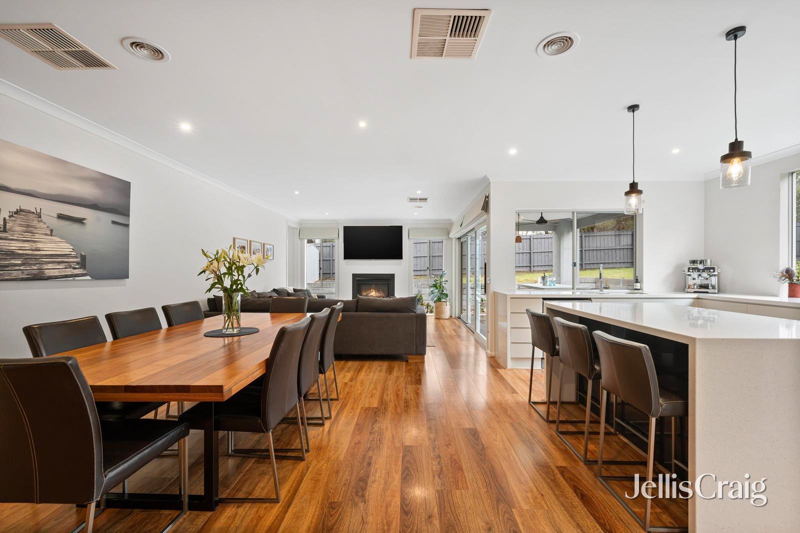 5 Capra Drive, Mooroolbark image 9
