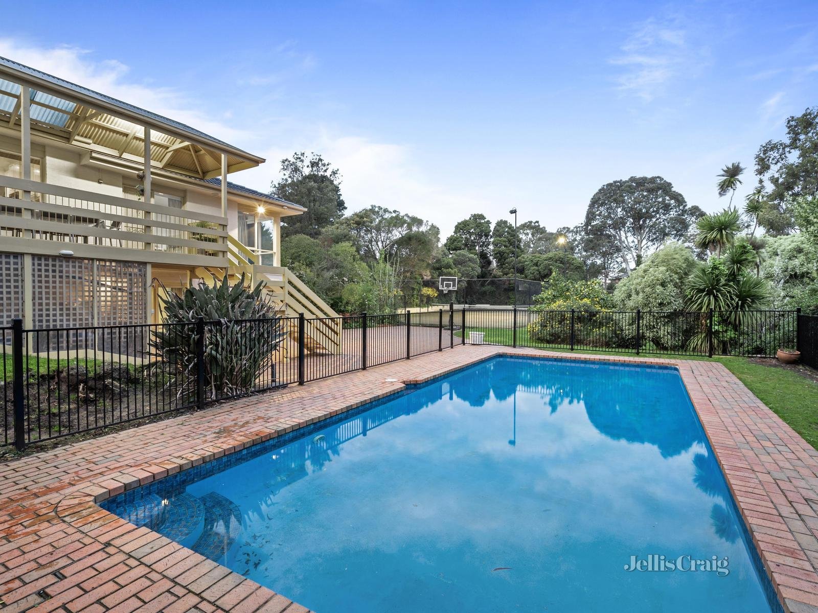 5 Caprice Court, Templestowe image 11