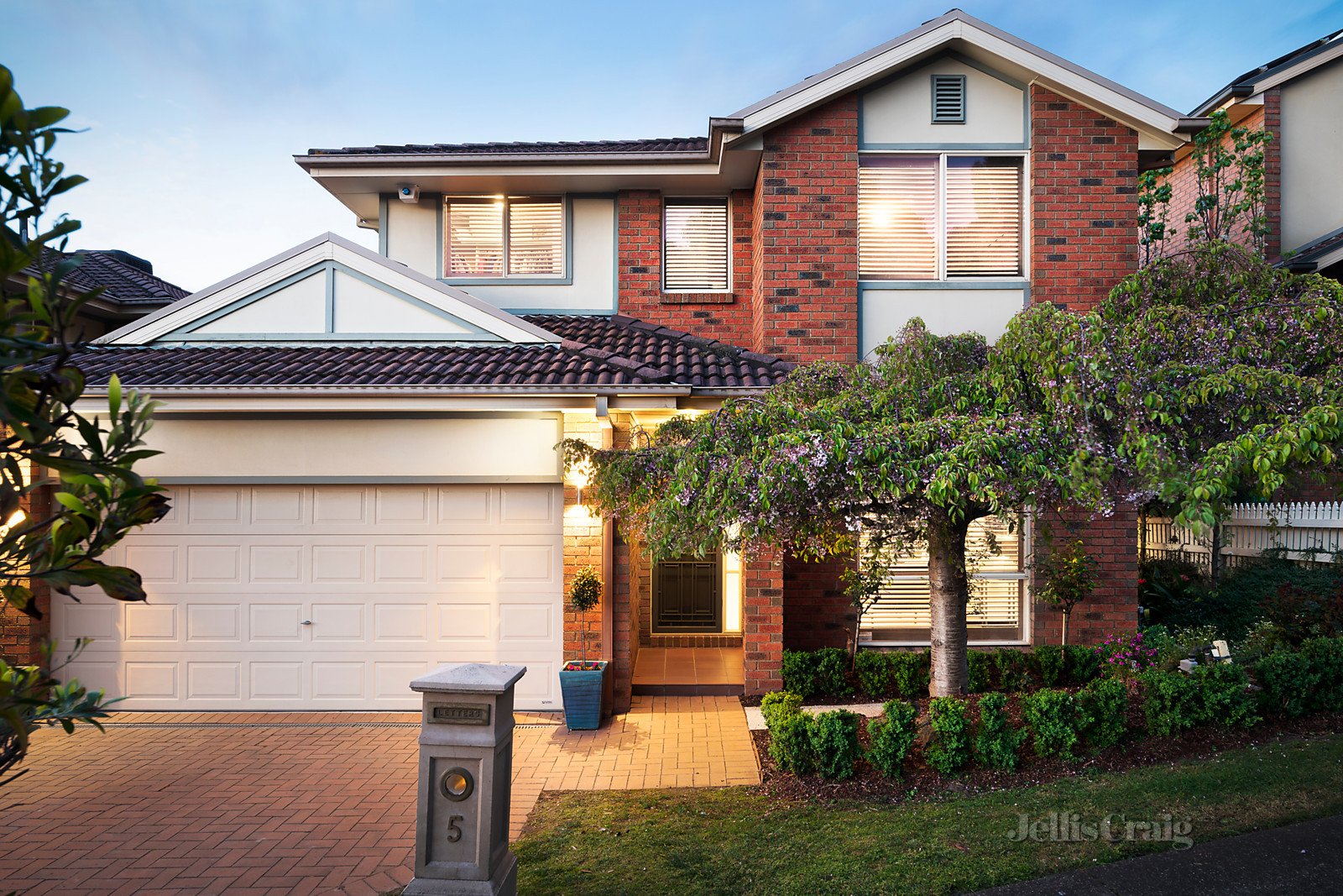 5 Cascades View, Yallambie image 21