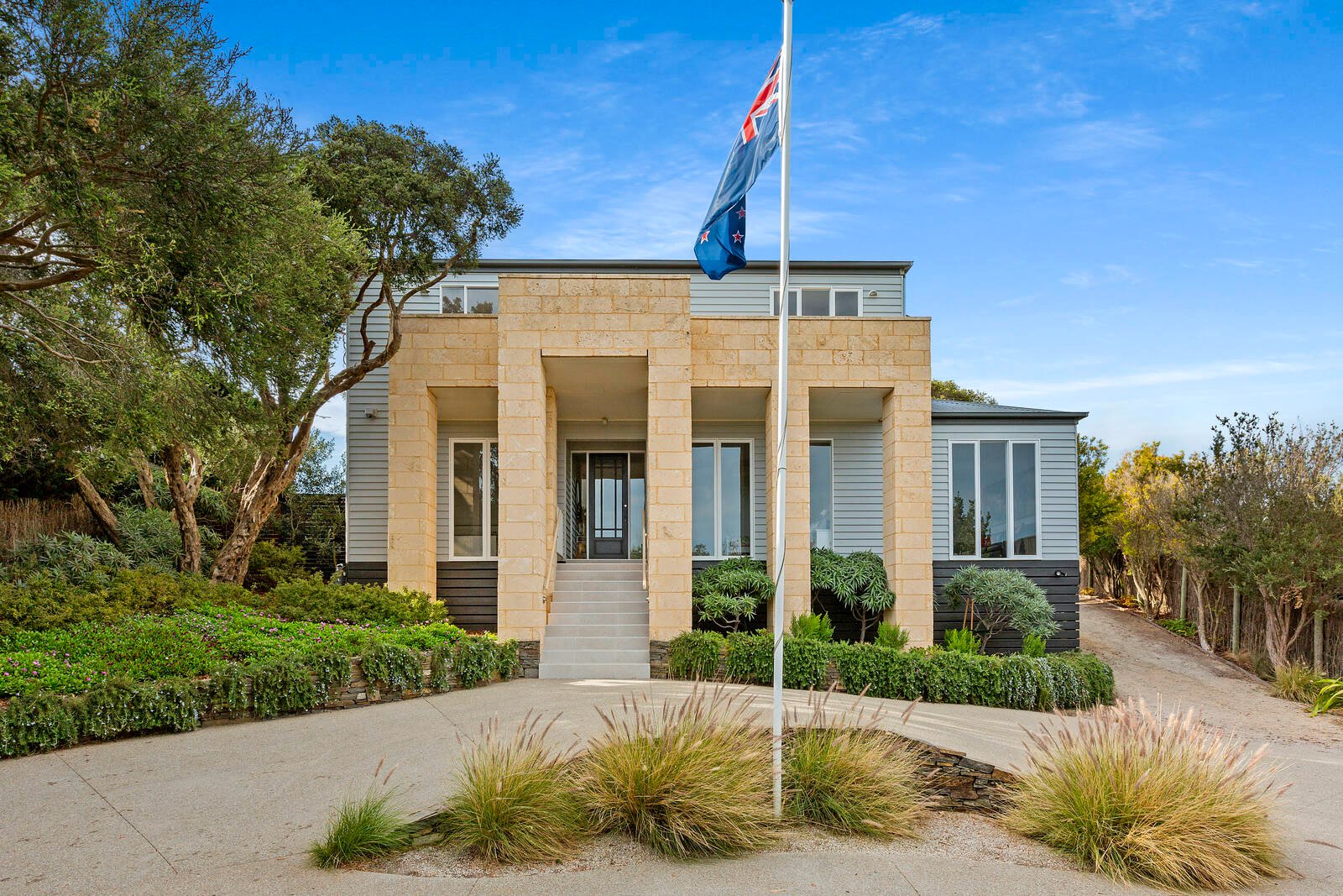 Property Gallery Thumbnail 2
