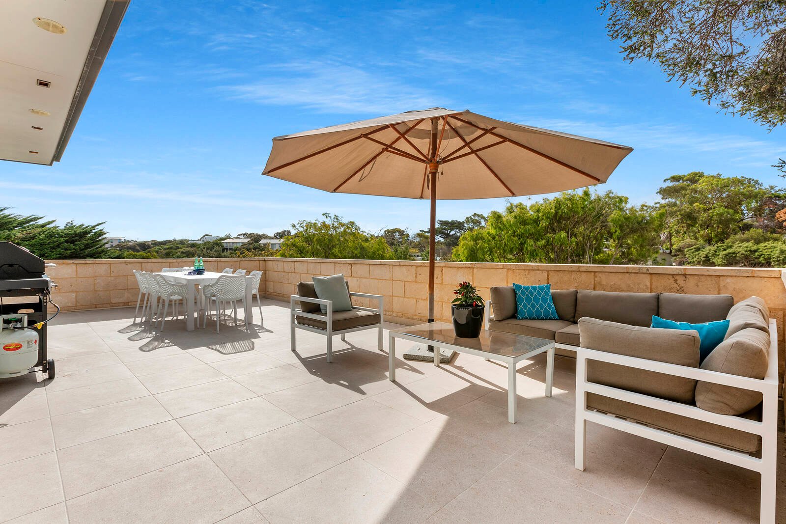 Property Gallery Thumbnail 4
