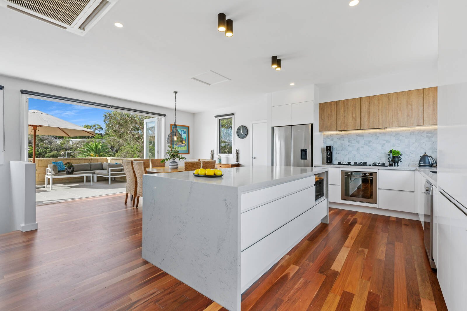 Property Gallery Thumbnail 6
