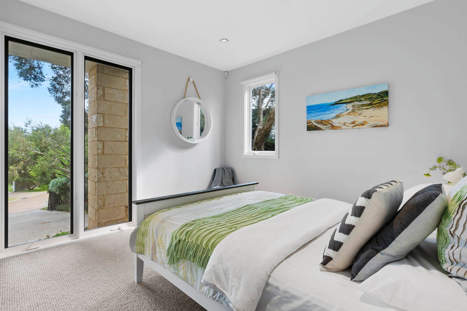Property Gallery Thumbnail 12