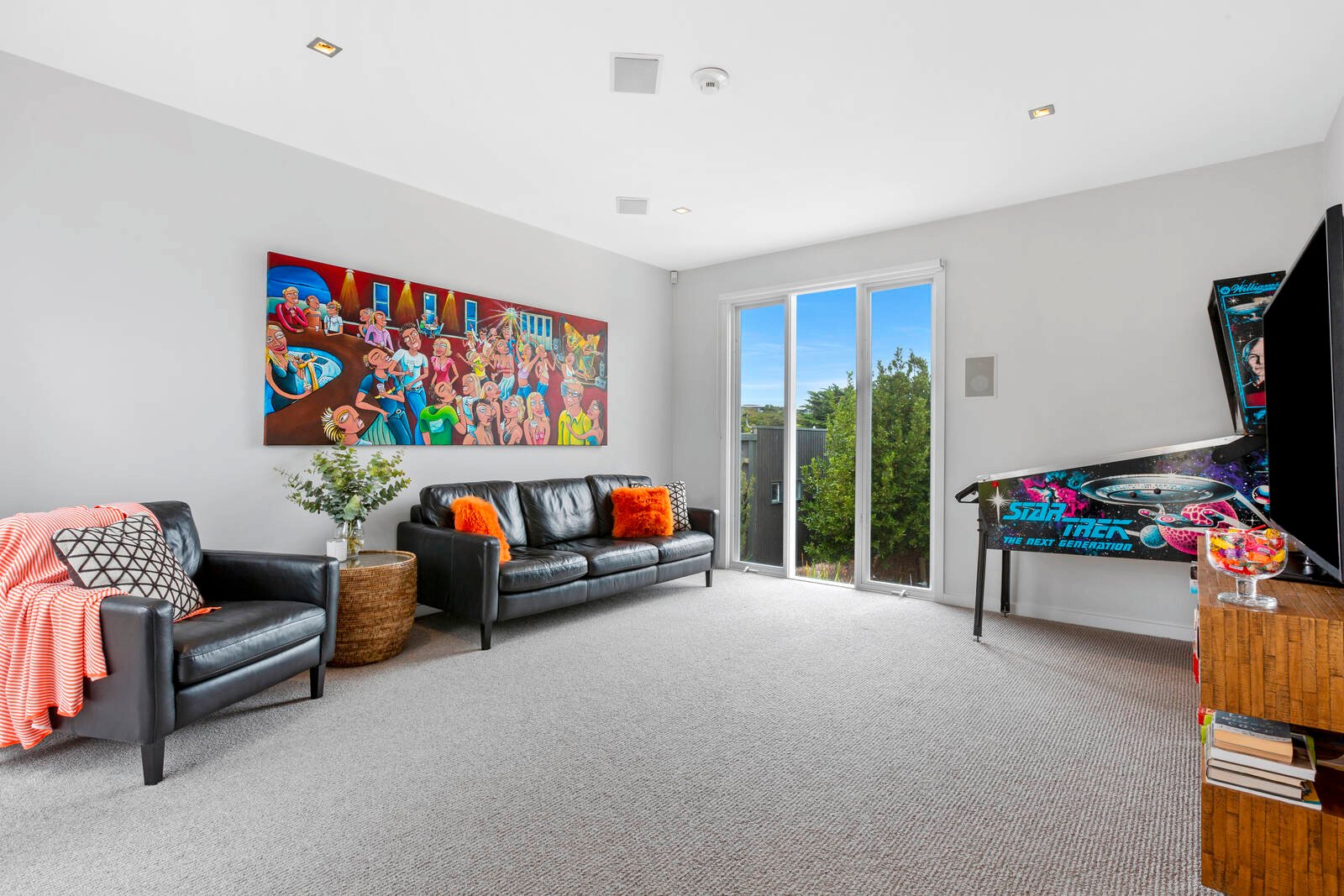 Property Gallery Thumbnail 16