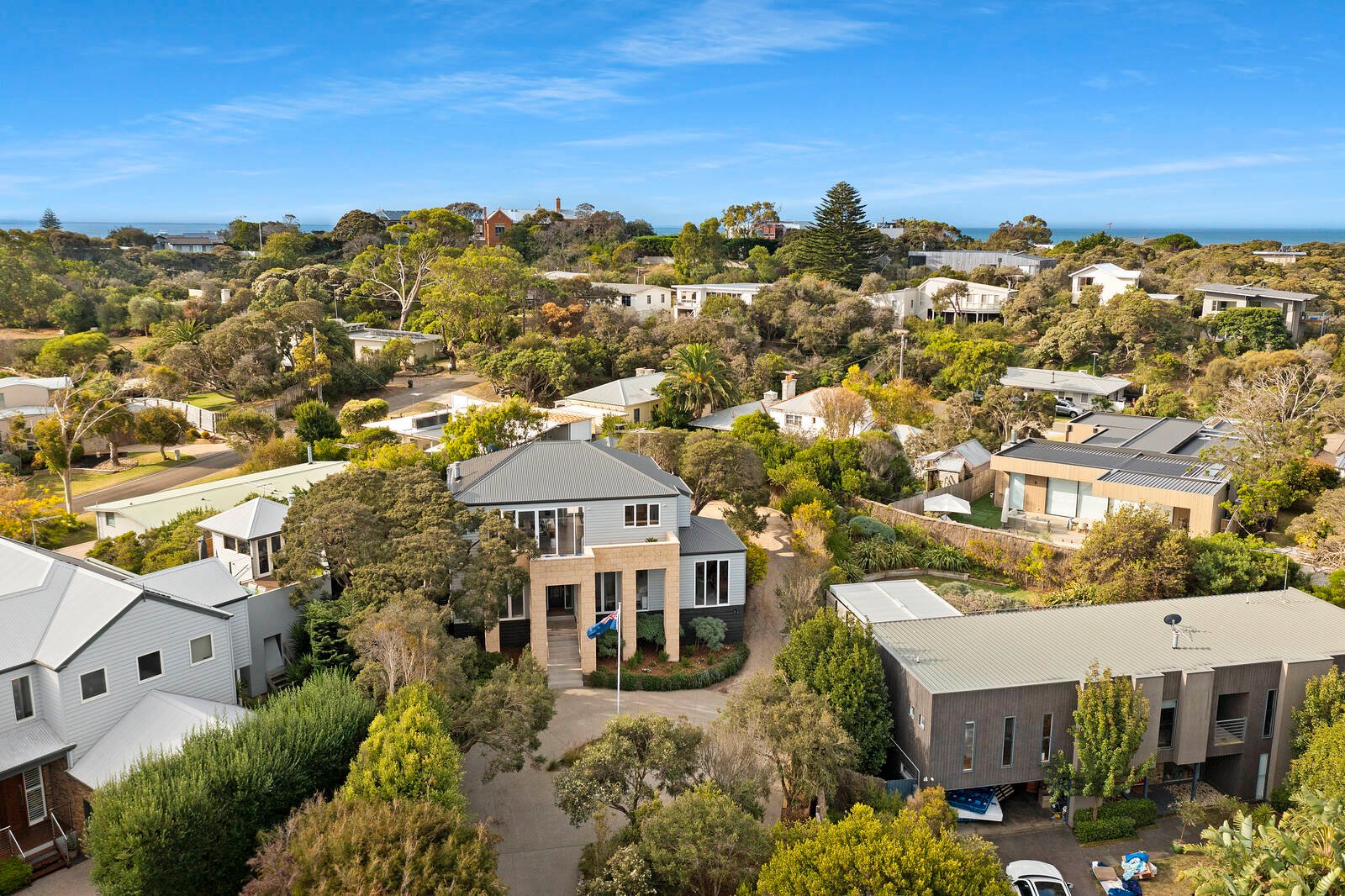Property Gallery Thumbnail 18