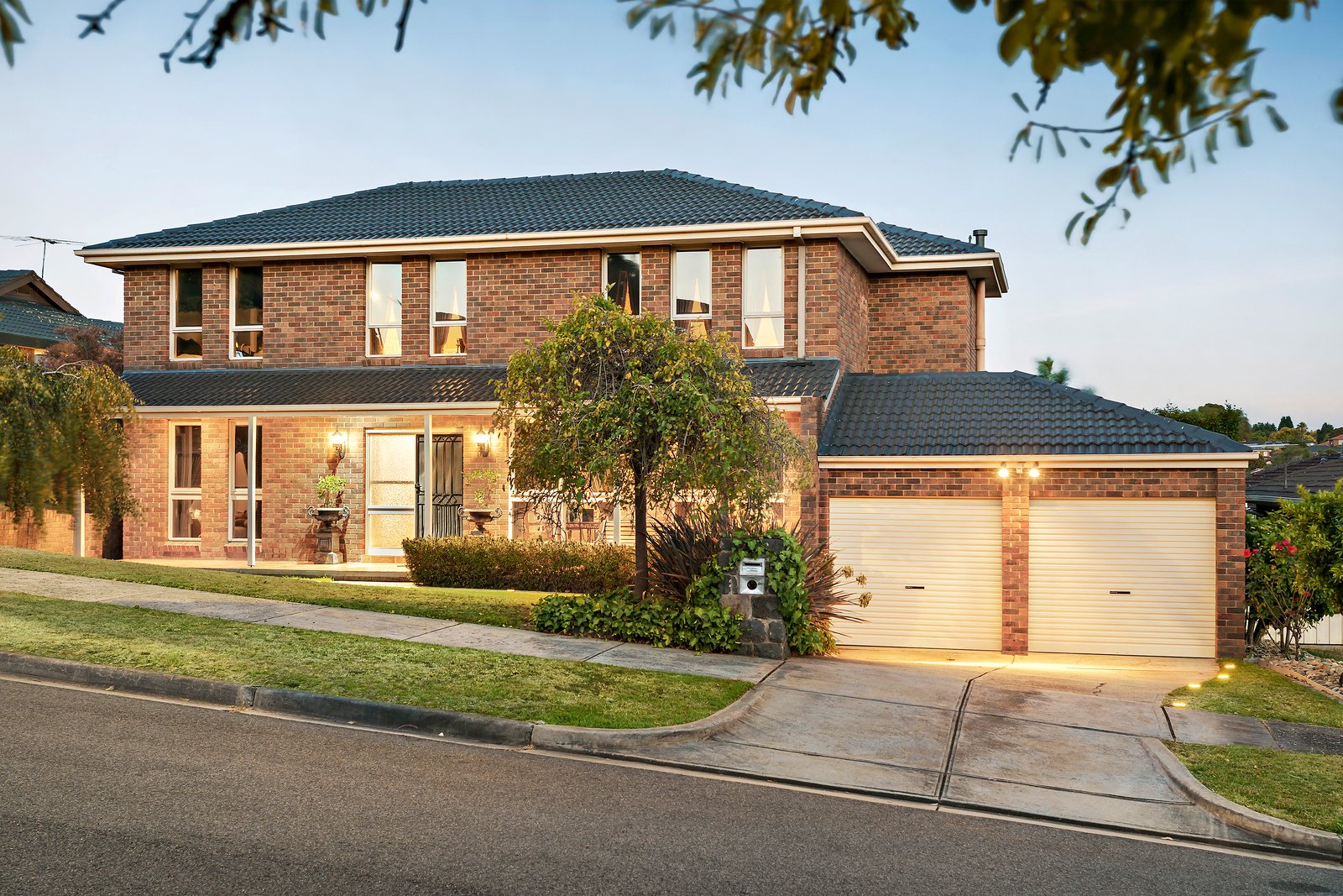 Property Gallery - Main Image