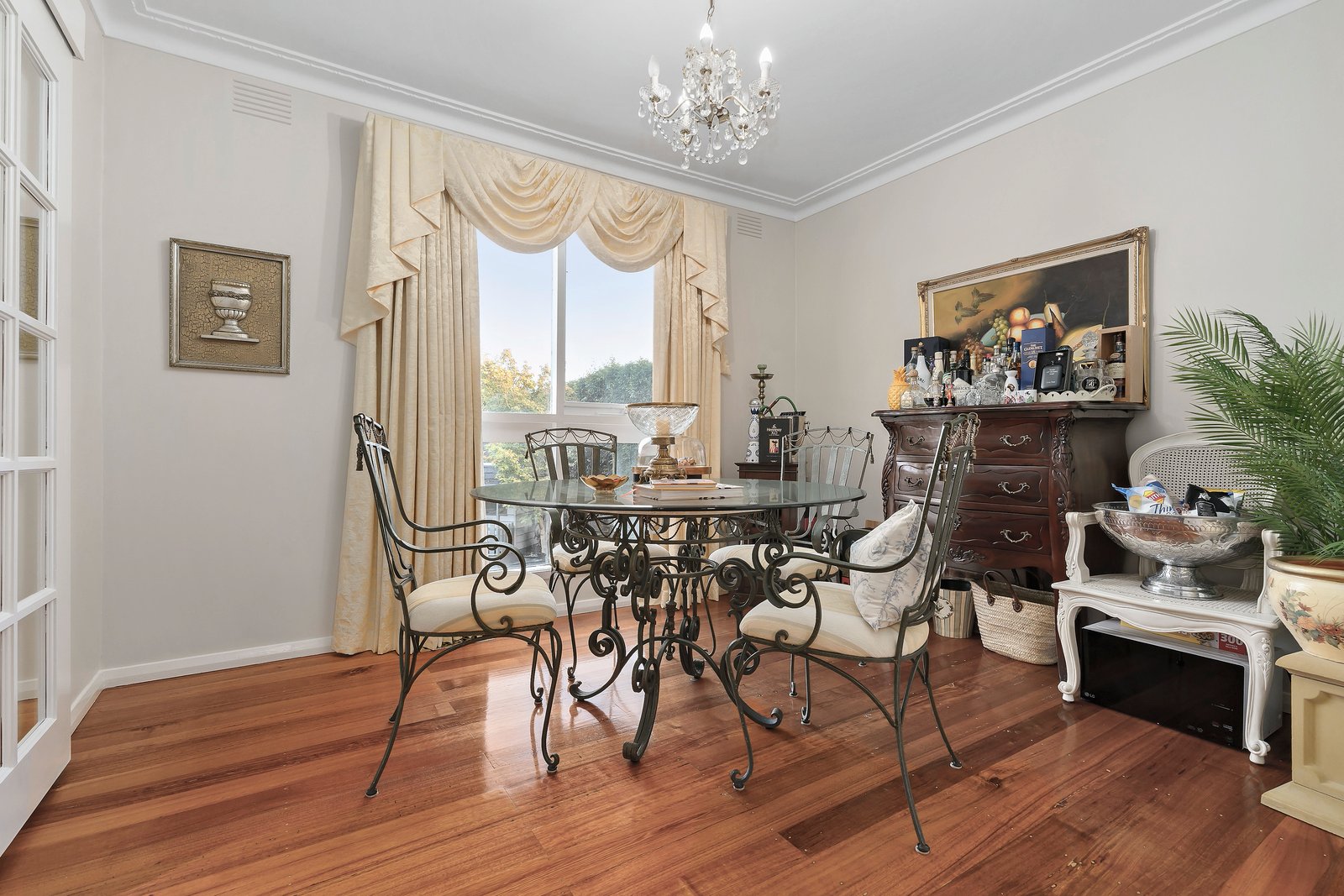Property Gallery Thumbnail 3