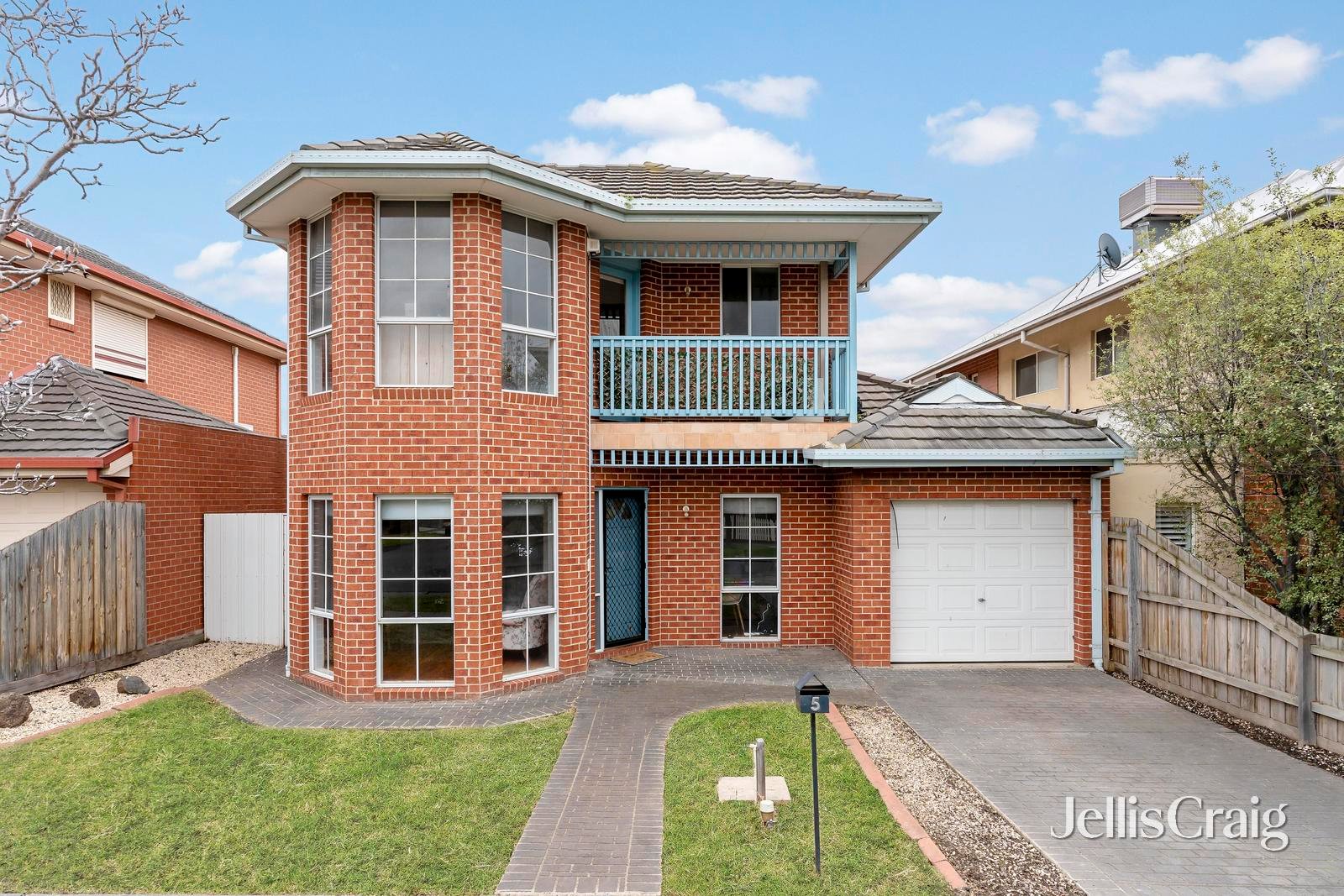 5 Central Park Avenue, Maribyrnong image 1