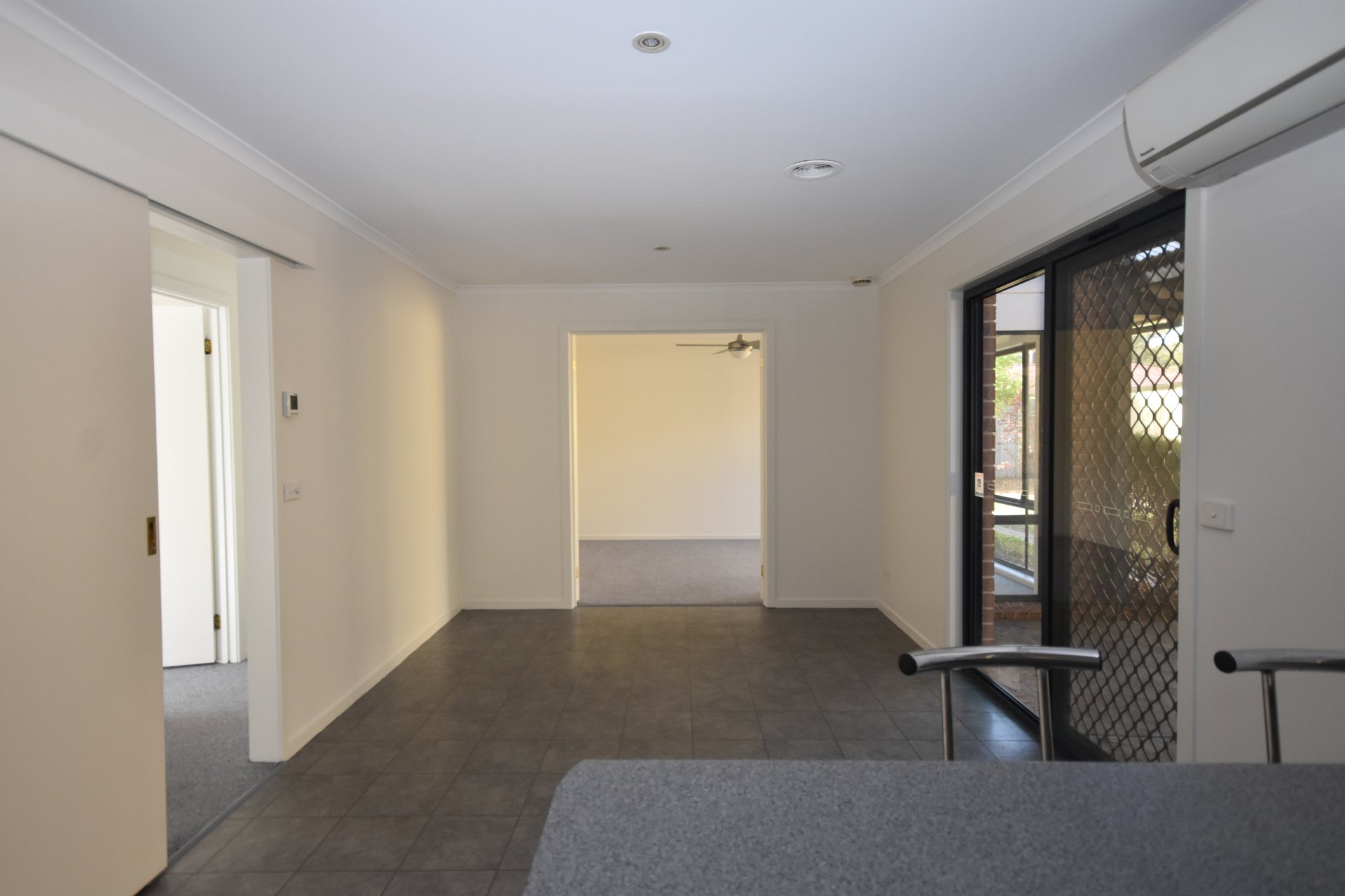5 Charlwood Drive, Mooroolbark image 6