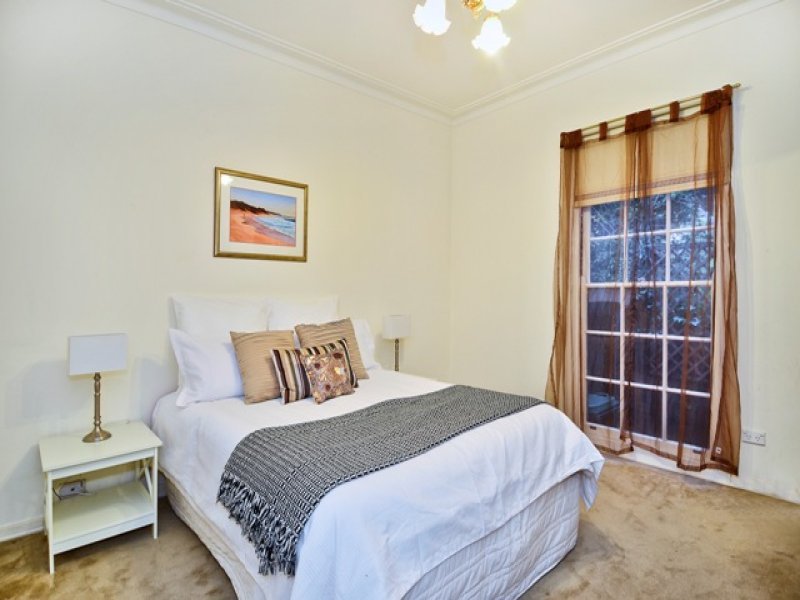 5 Chesterfield Court, Newtown image 11