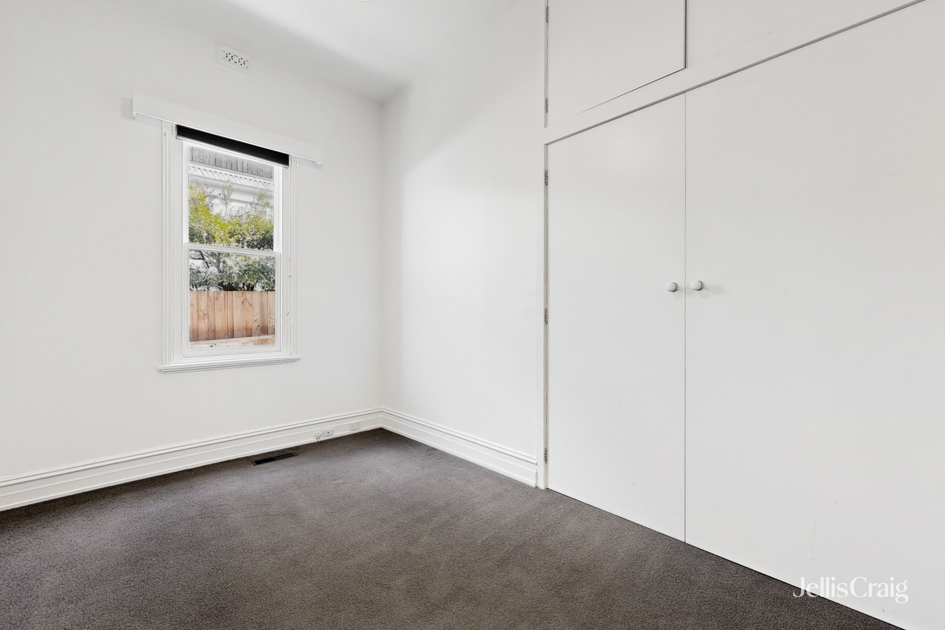 5 Churchill Grove, Hawthorn image 3