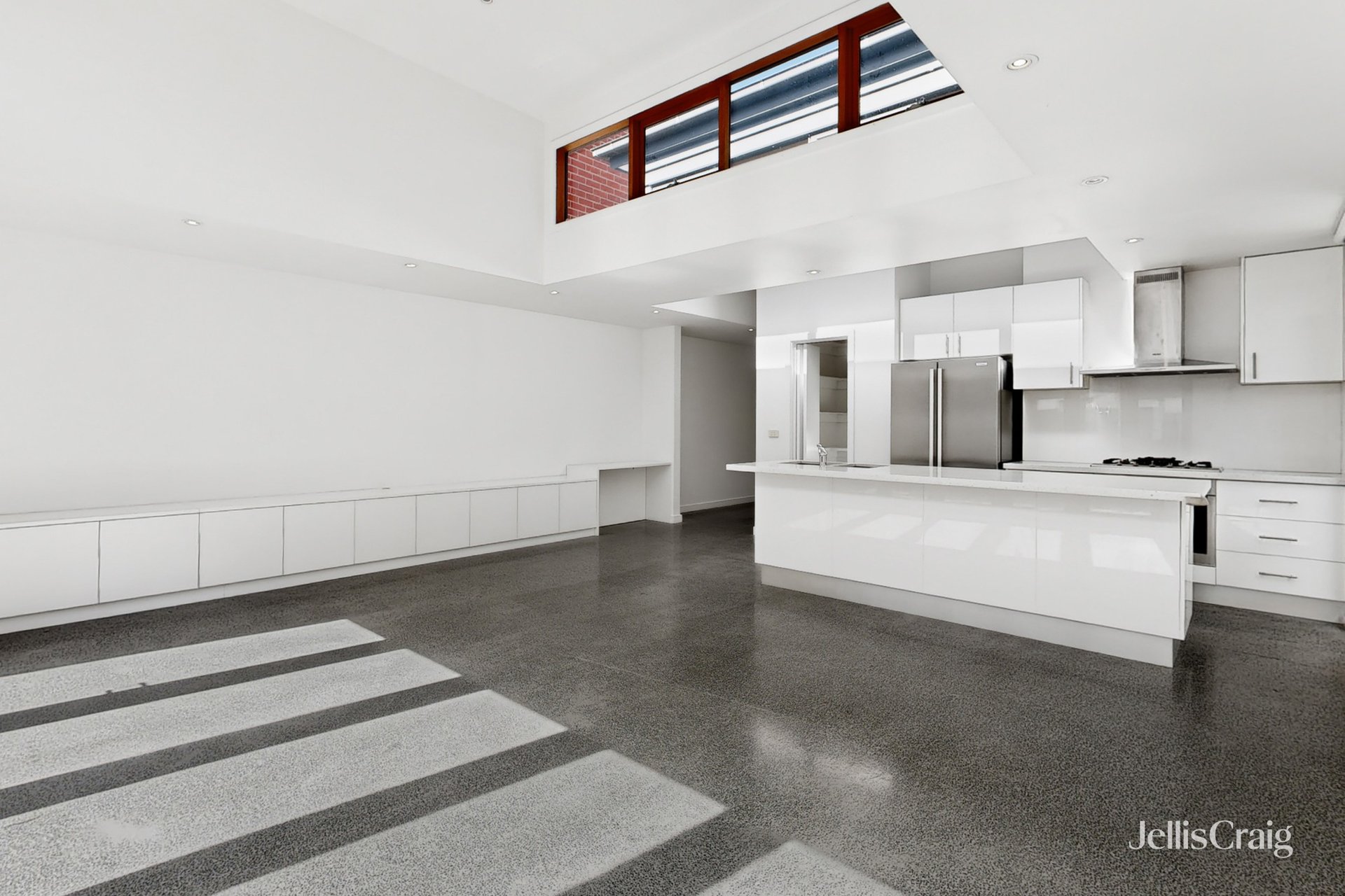 5 Churchill Grove, Hawthorn image 9