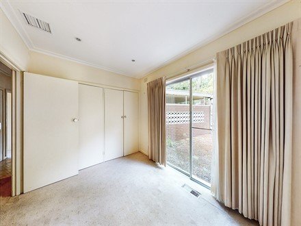 5 Citron Avenue, Balwyn North image 8