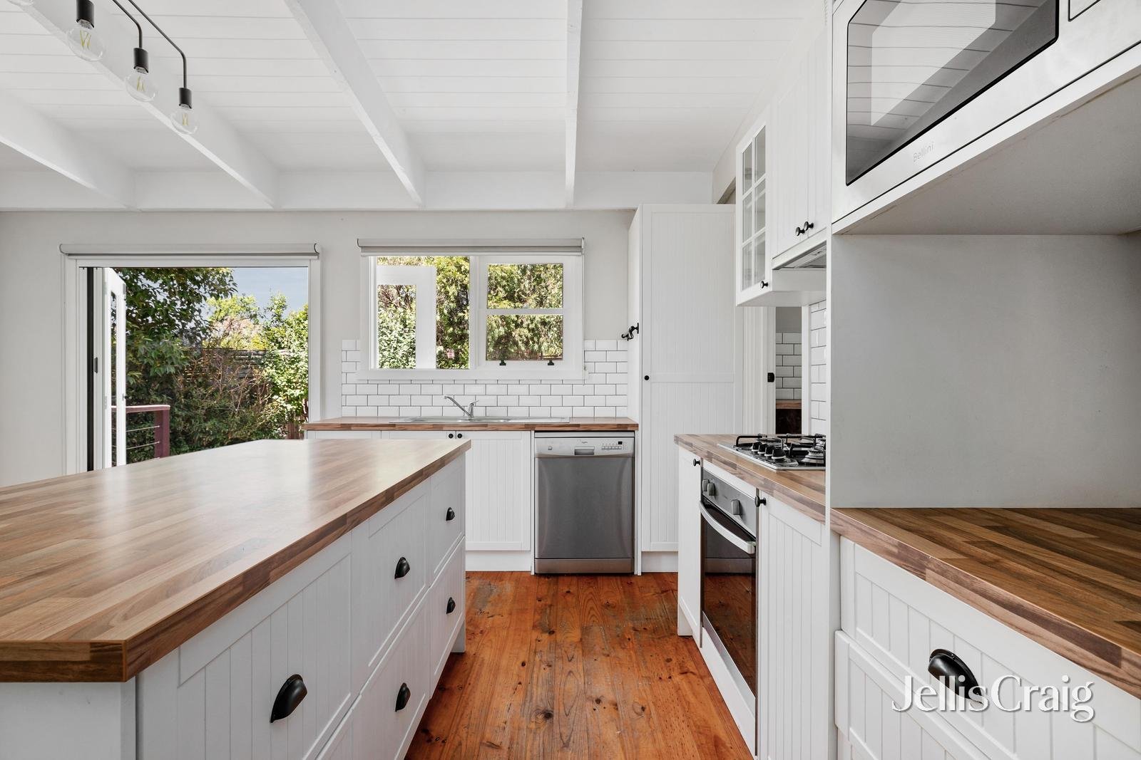 5 Clement Crescent, Croydon image 4