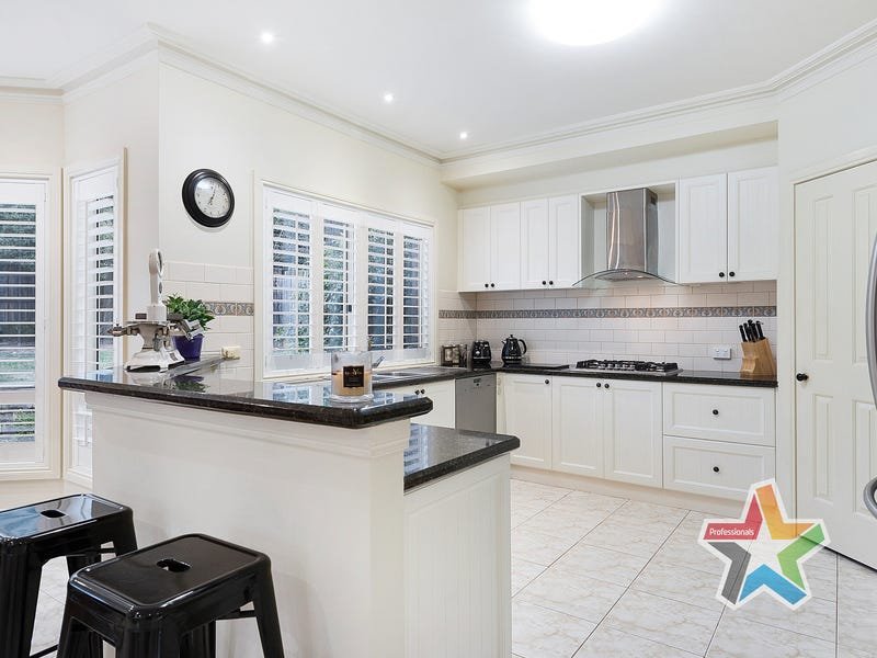 5 Clinton Lane, Chirnside Park image 9